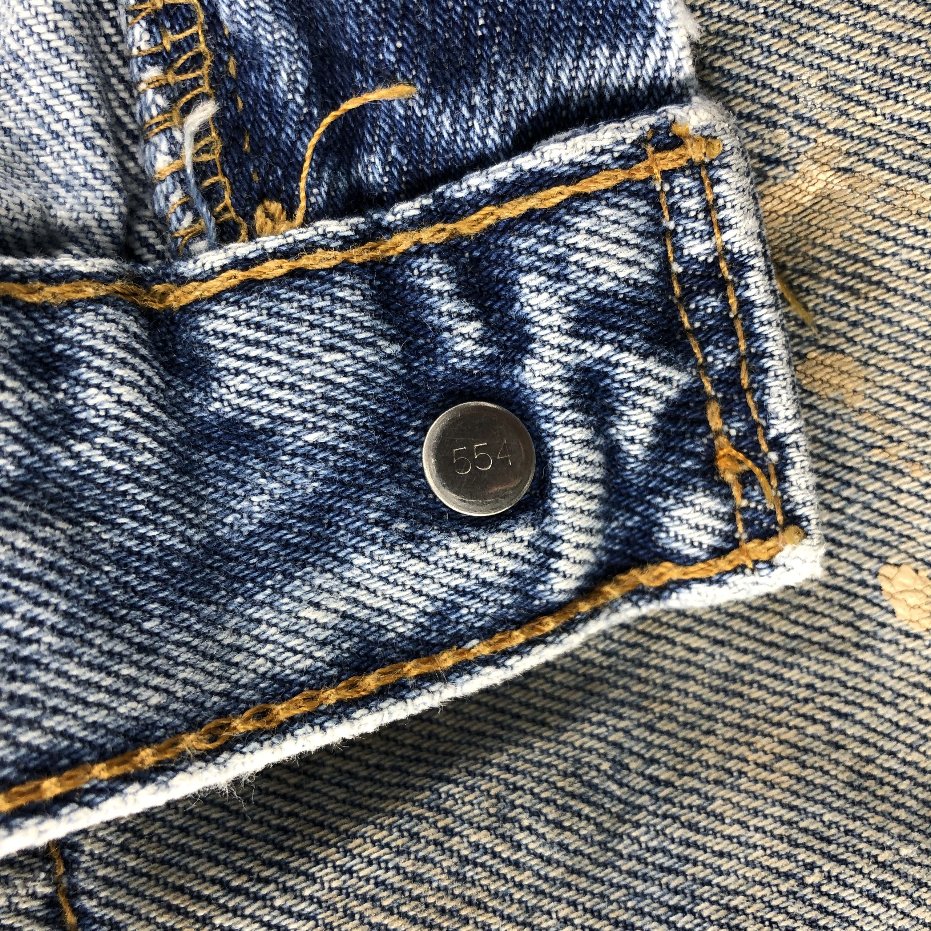 Levi's × Vintage Vintage Dirty Light Wash Levis 550 Jeans-JM1032 Size US 33 - 9 Thumbnail