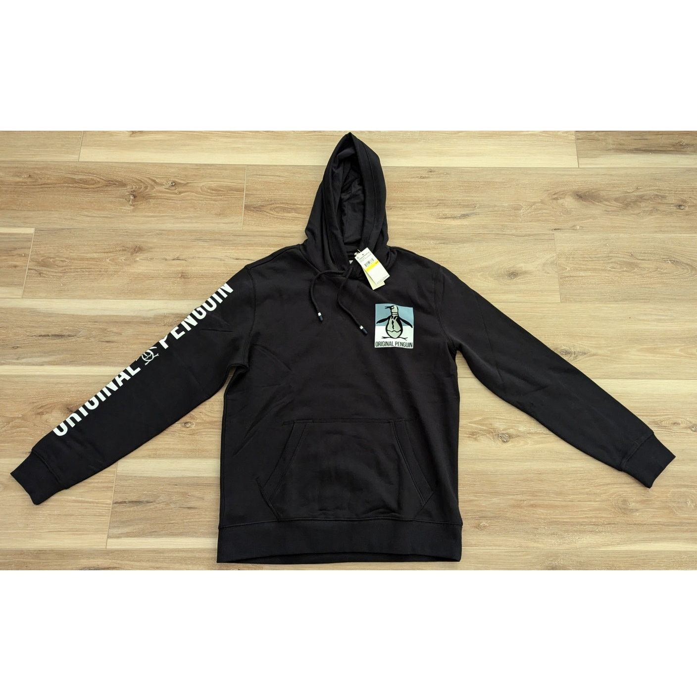 Original Penguin NWT Original Penguin Men's Logo Print Pullover Hoodie sz M Size US M / EU 48-50 / 2 - 3 Thumbnail