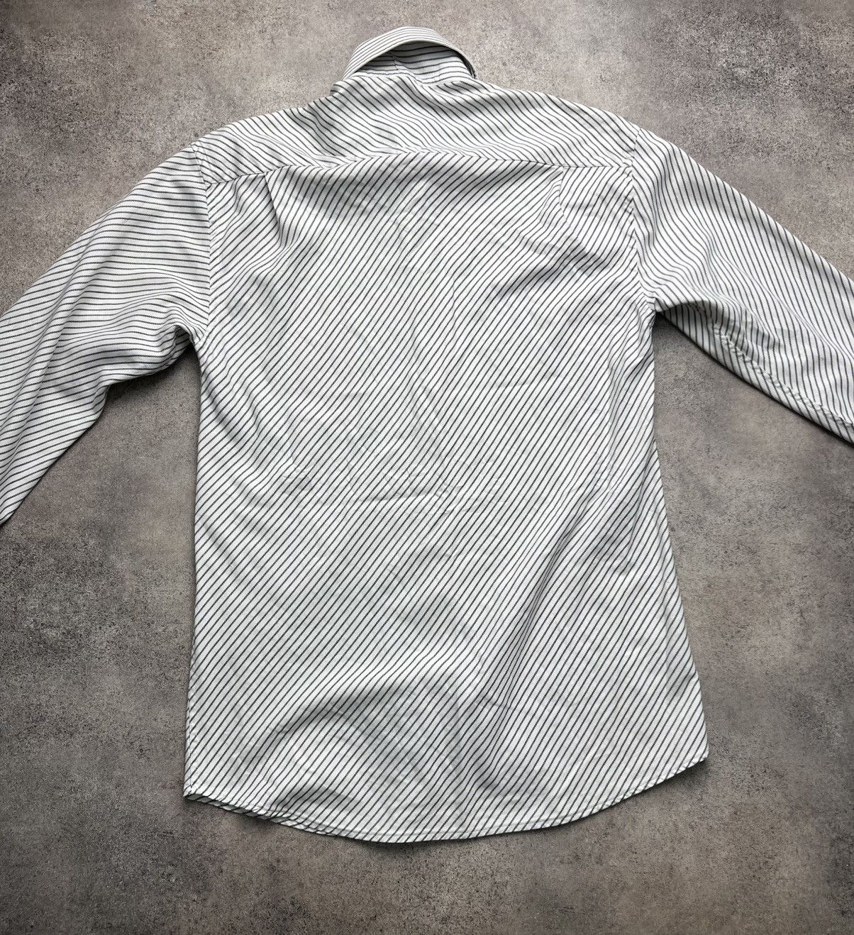 Balenciaga Balenciaga 90s striped shirt Size US L / EU 52-54 / 3 - 11 Thumbnail