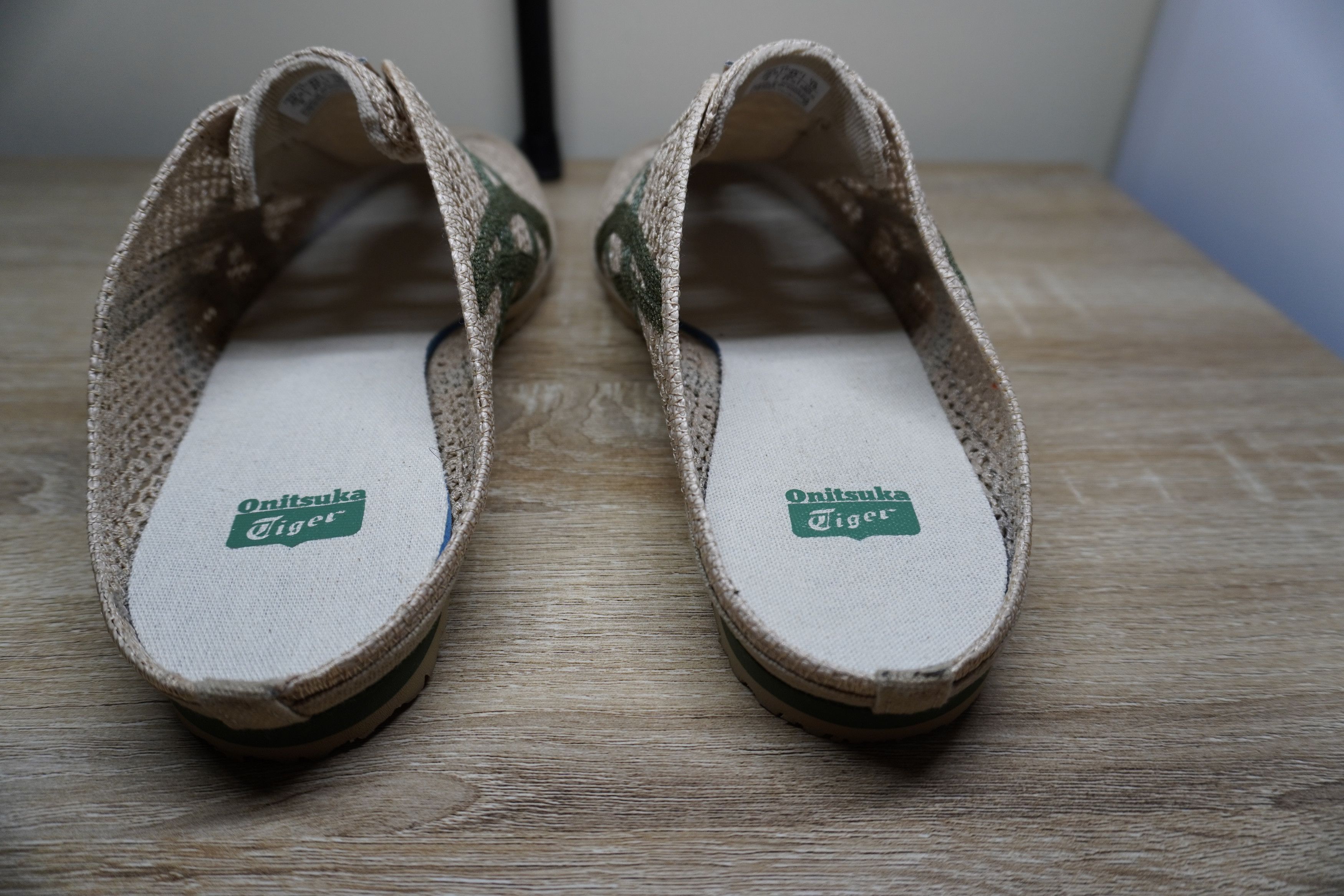 Other Onitsuka Tiger MEXICO 66 SABOT 1183C123.252 BEIGE/GREEN Size US 10 / EU 43 - 2 Thumbnail
