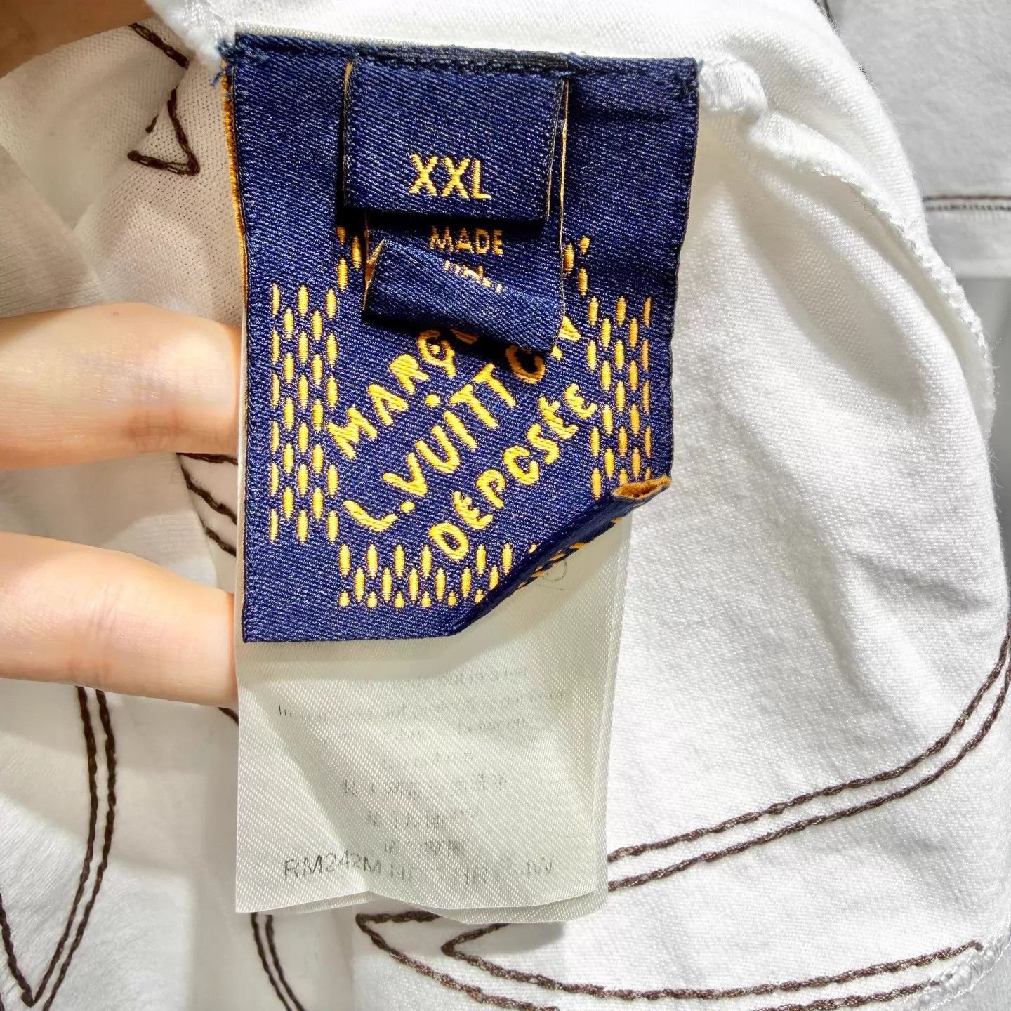 Louis Vuitton LV 25 New White XXL 99 New Short Sleeve T-shirt Size US XXL / EU 58 / 5 - 4 Thumbnail