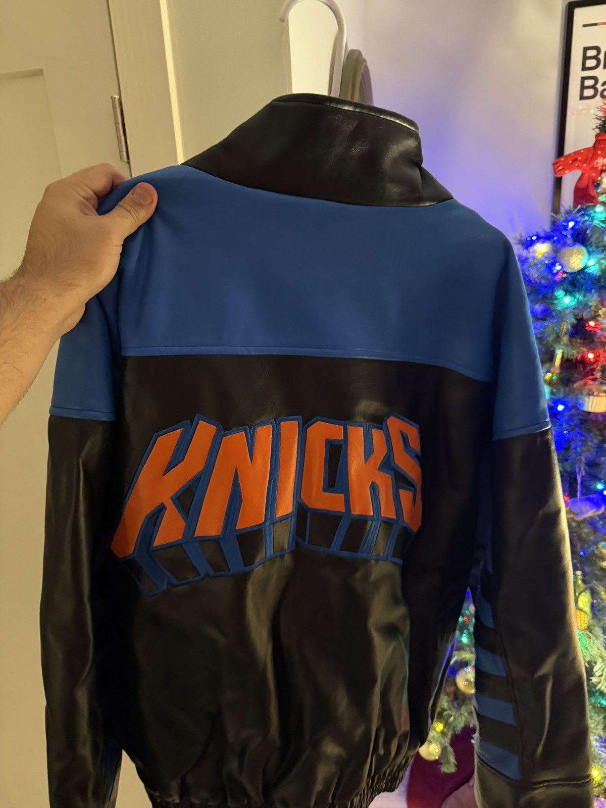 Other Vintage Leather New York Knicks Jacket Size US XXL / EU 58 / 5 - 1 Thumbnail