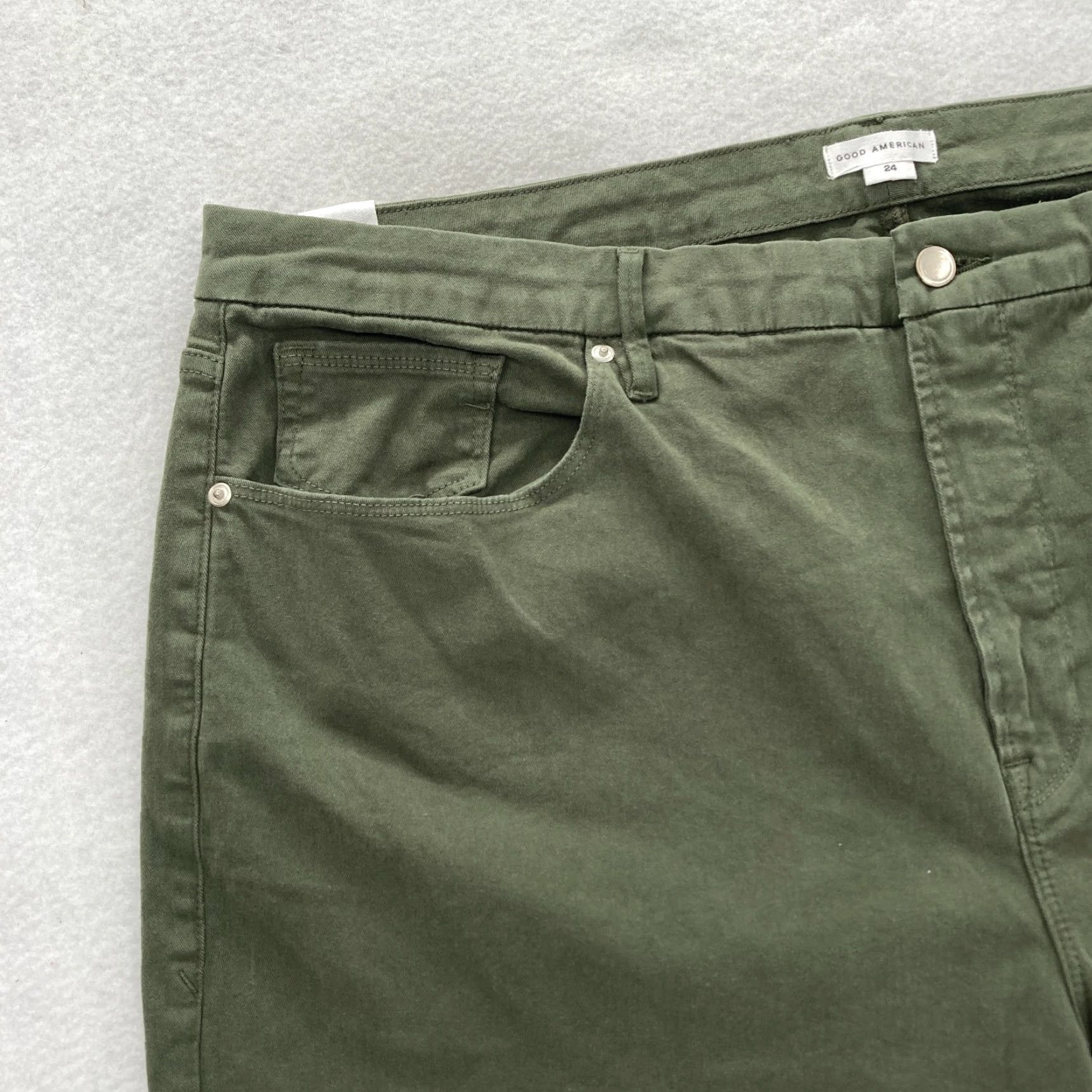 Good American Good American Good Classic Pants Women's Plus 24 Green Stretch High Rise Casual Size 42" / US 20 - 2 Thumbnail