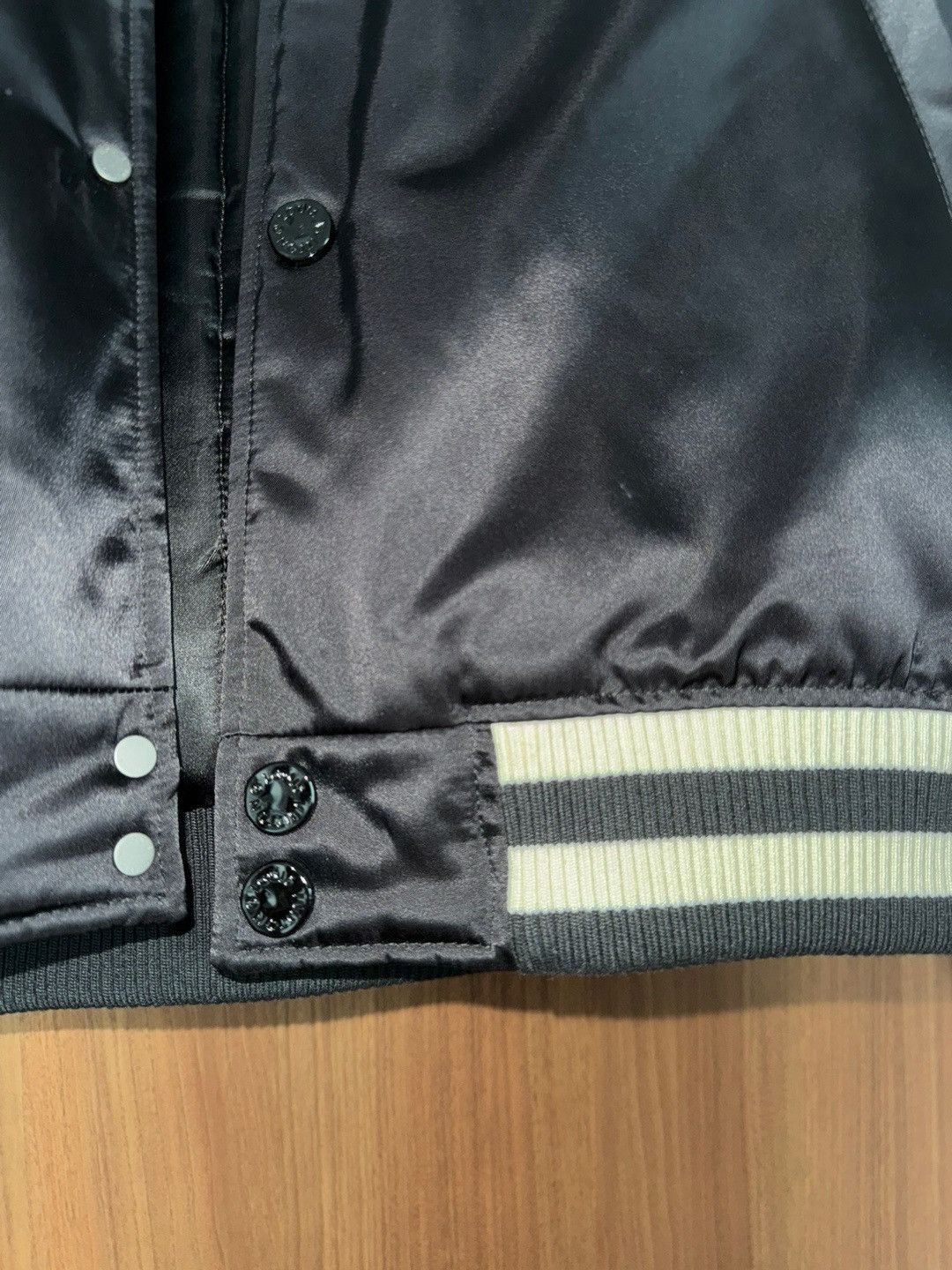 Louis Vuitton Louis Vuitton Embroidery Nylon Base Ball Jacket Bomber Size US M / EU 48-50 / 2 - 7 Thumbnail