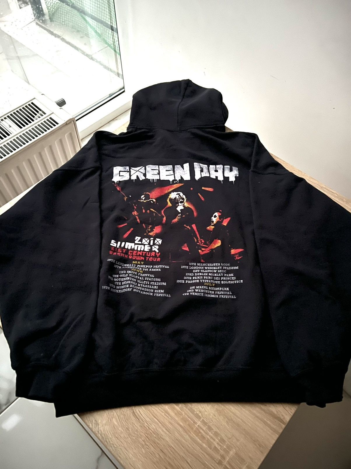 Band Tees Vintage Y2K Green Day 21st Century Tour Hoodie Size US XL / EU 56 / 4 - 2 Thumbnail