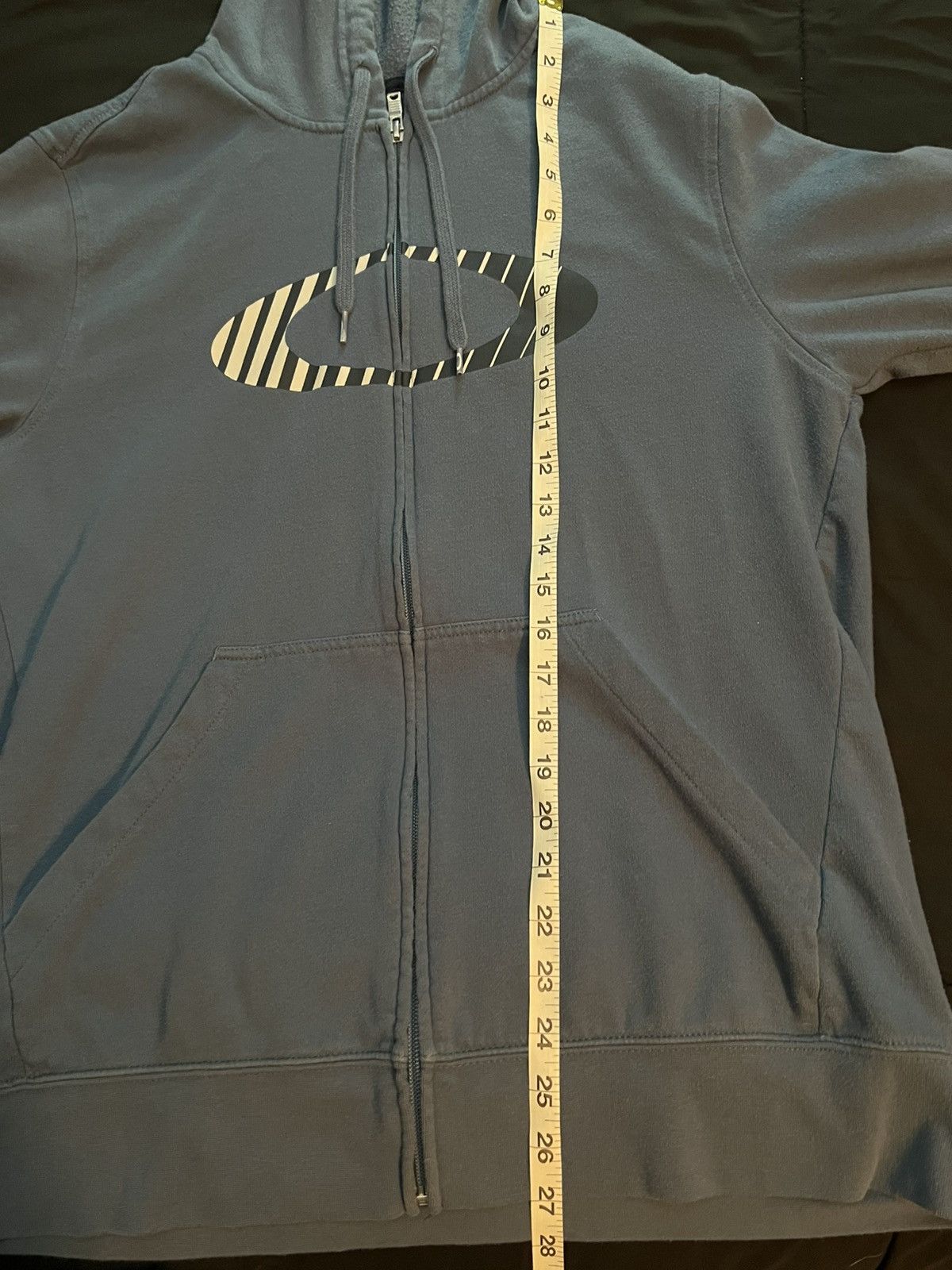Oakley Vintage Oakley Zip Up Hooded Jacket size Medium Size US M / EU 48-50 / 2 - 7 Thumbnail