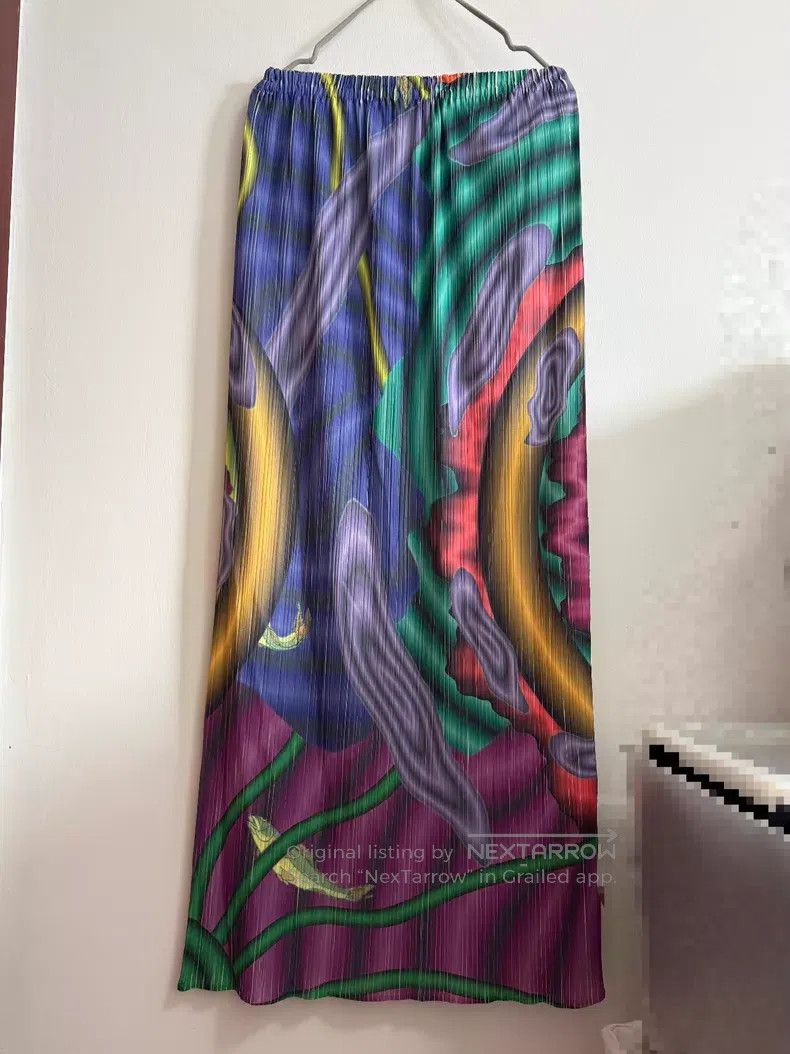 Issey Miyake Issey Miyake size:3 Psychedelic skirt Size 31" - 1 Thumbnail