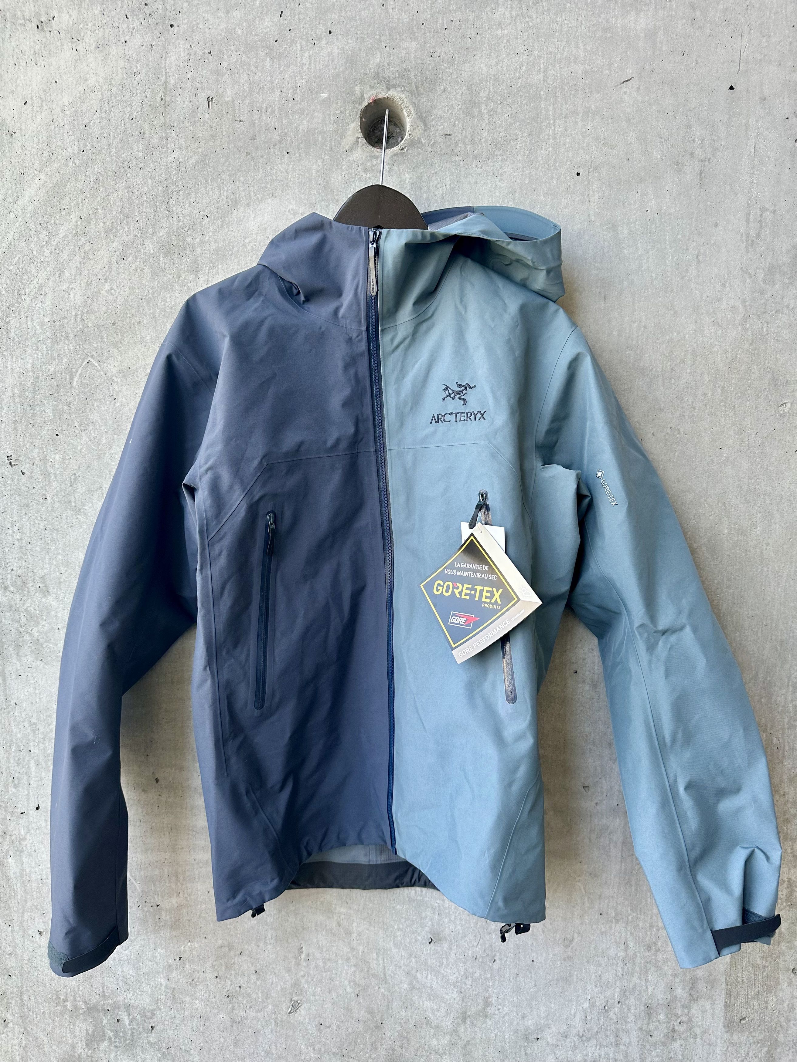 ジャケット・アウター ARC'TERYX Beta Jacket ReCut Arc'teryx Arcteryx ReCut Split Beta Jacket Forage | Grailed