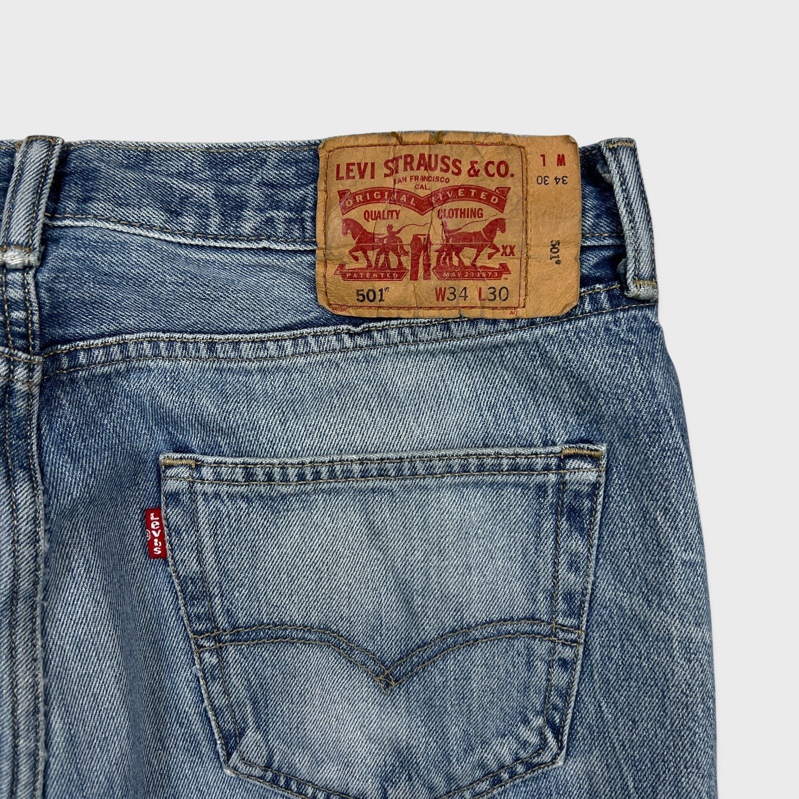 Levi's Levi's 501 Jeans 34x30 Original Fit Straight Distress Denim Size US 34 / EU 50 - 8 Thumbnail