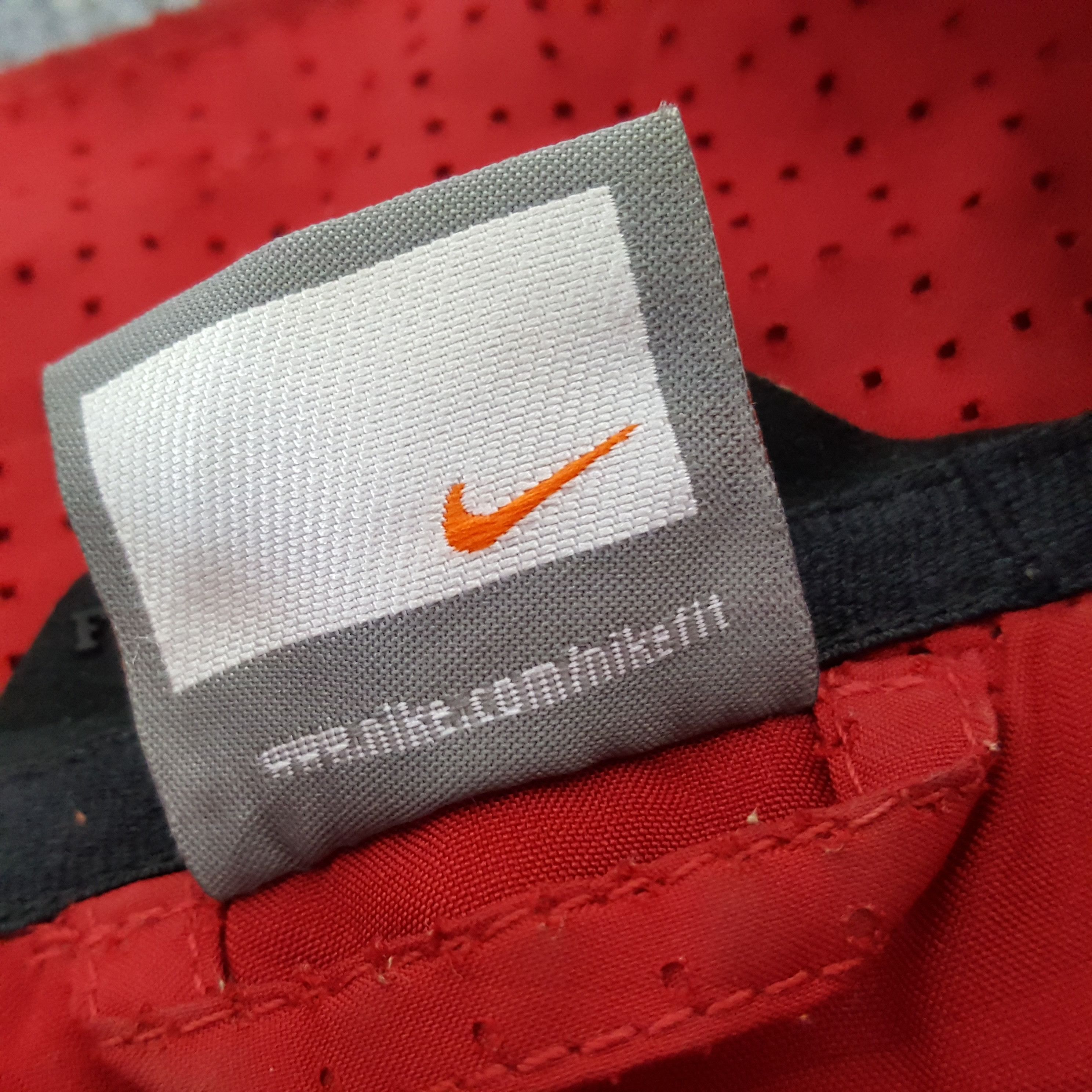 Nike × Vintage Nike X Manchester United Sportwear Jacket Size US S / EU 44-46 / 1 - 7 Thumbnail