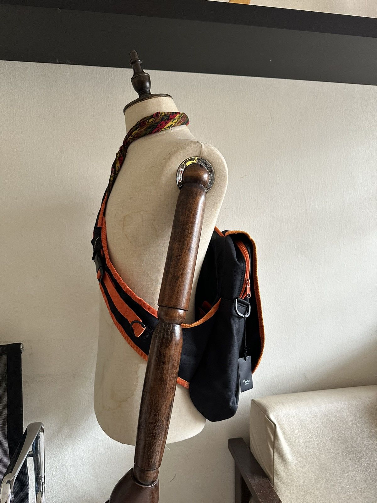 Yohji Yamamoto 2000s Yohji Yamamoto Pour Homme Yssac Crossbody Bag Size ONE SIZE - 10 Thumbnail