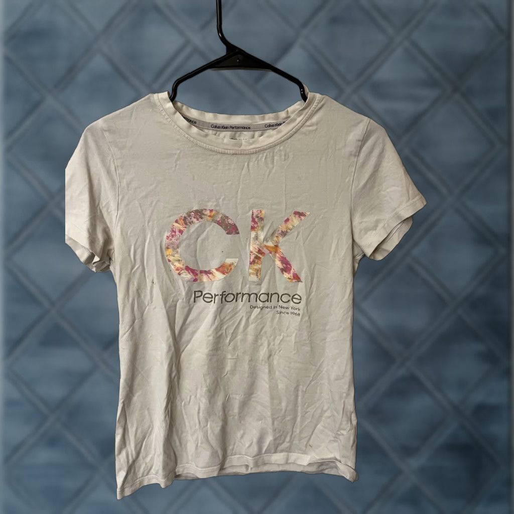 Calvin Klein Calvin Klein Performance Women's T-Shirt Size M White Short Sleeve Round Neck Cotton Spandex Size M / US 6-8 / IT 42-44 - 1 Thumbnail