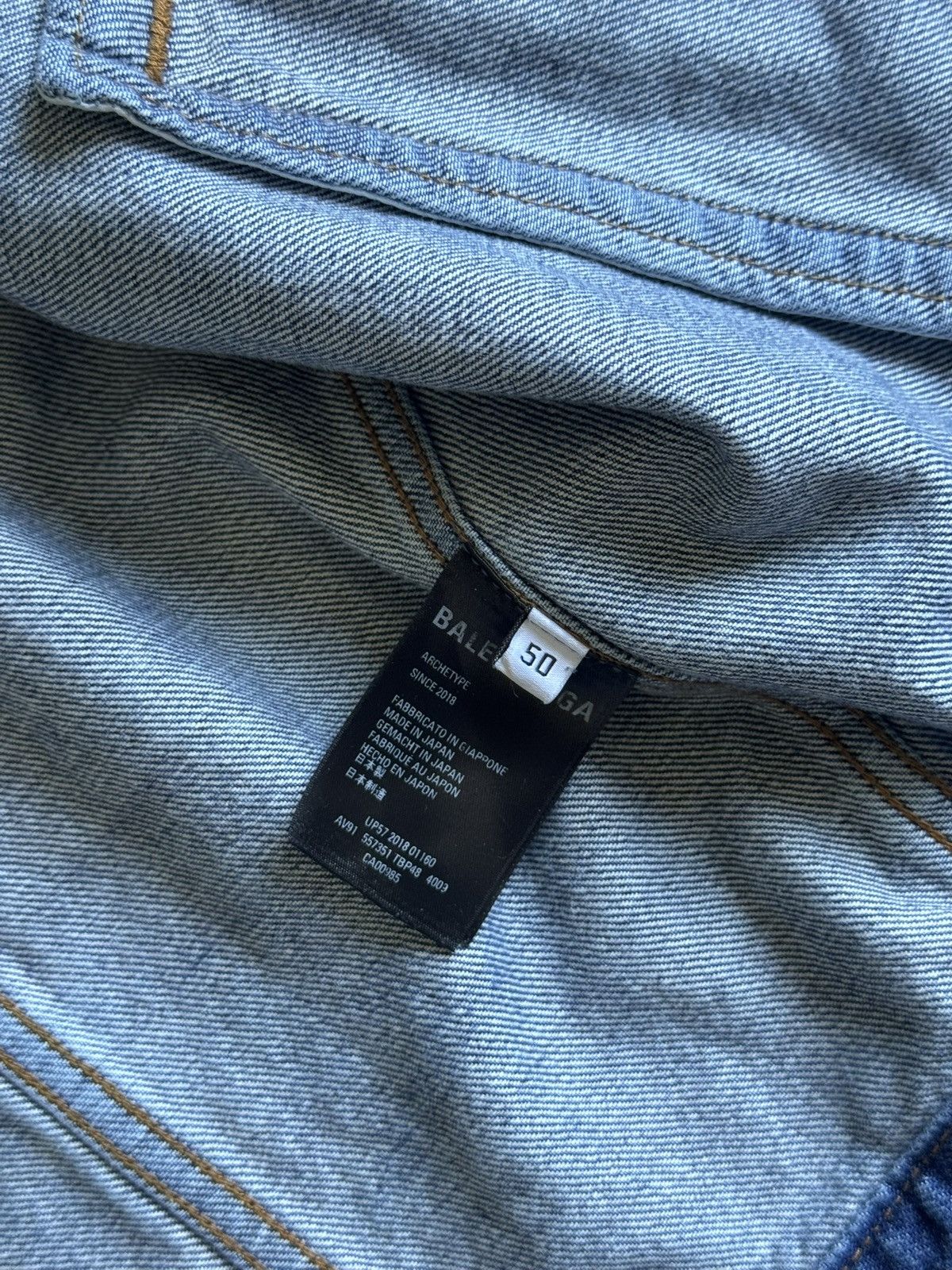 Balenciaga Balenciaga Denim Jacket Size US L / EU 52-54 / 3 - 4 Thumbnail