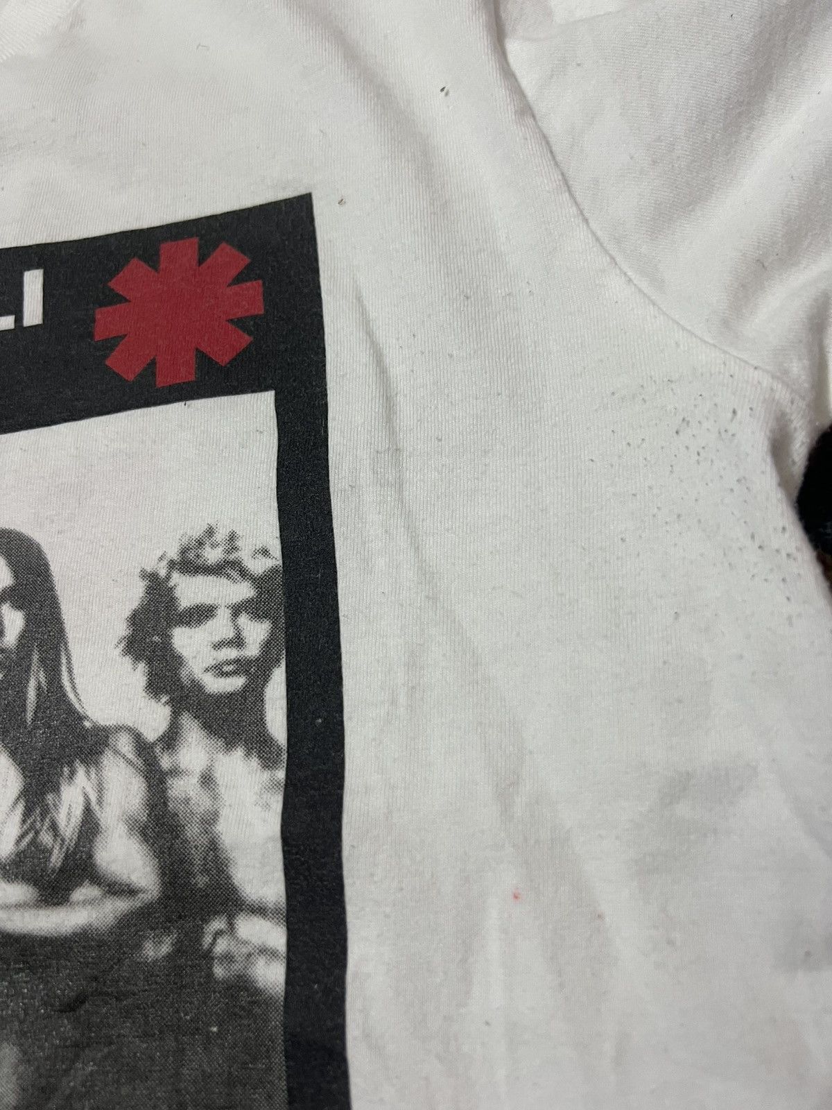 Vintage Vintage Red Hot Chili Peppers Size US S / EU 44-46 / 1 - 5 Thumbnail