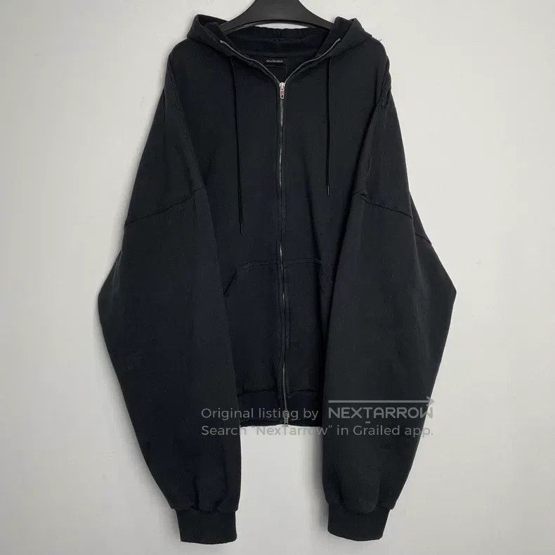 Balenciaga Balenciaga Graffiti Tape Washed Destroyed Zip-Up Hoodie Size US XL / EU 56 / 4 - 2 Thumbnail