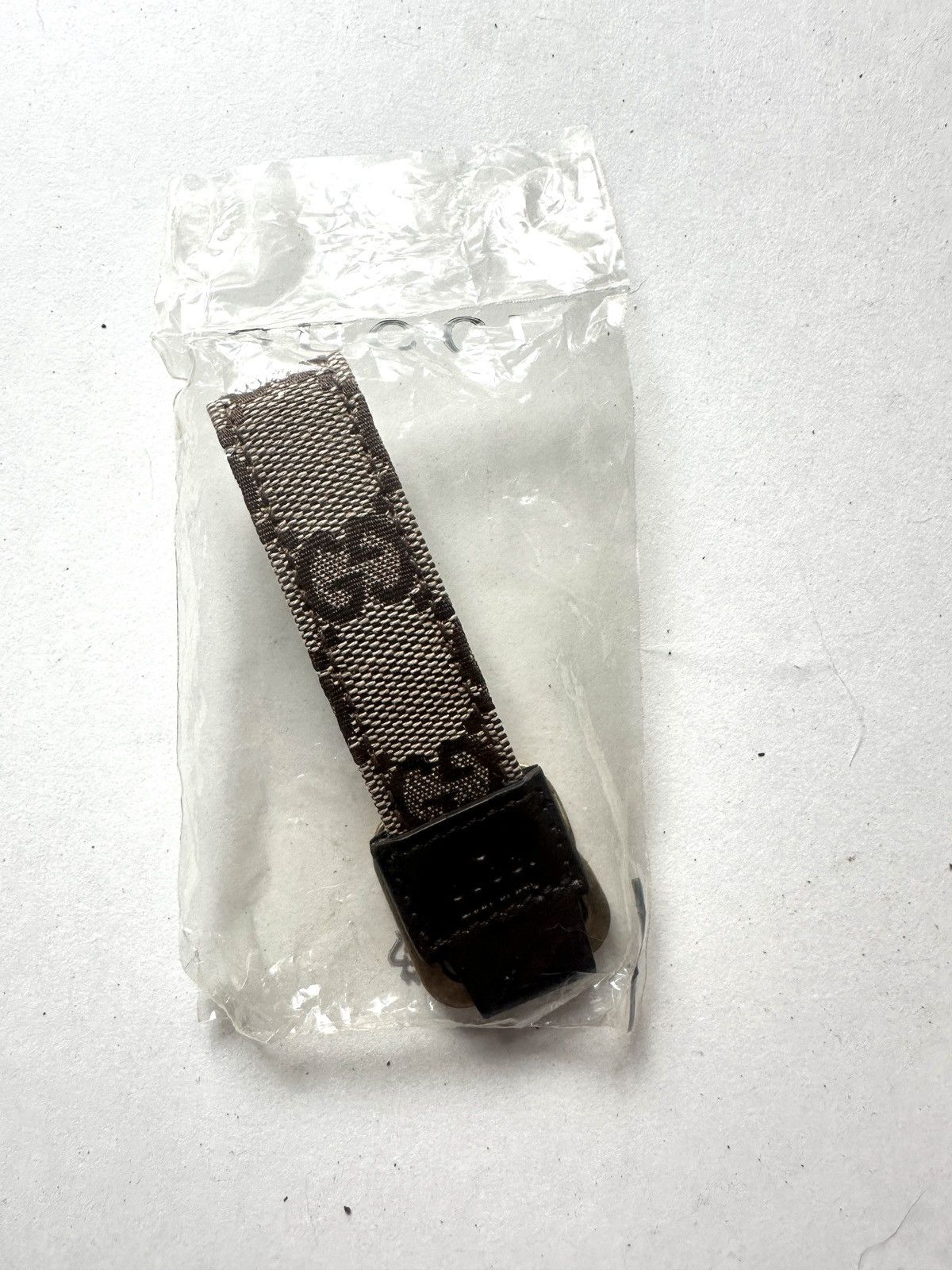 Gucci 🔥Vintage Gucci Classic GG Canvas and Leather Keychain NIB🔥 Size ONE SIZE - 2 Thumbnail