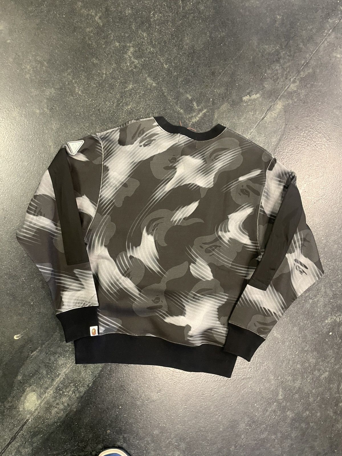 Bape Bape Crewneck Size US S / EU 44-46 / 1 - 2 Thumbnail