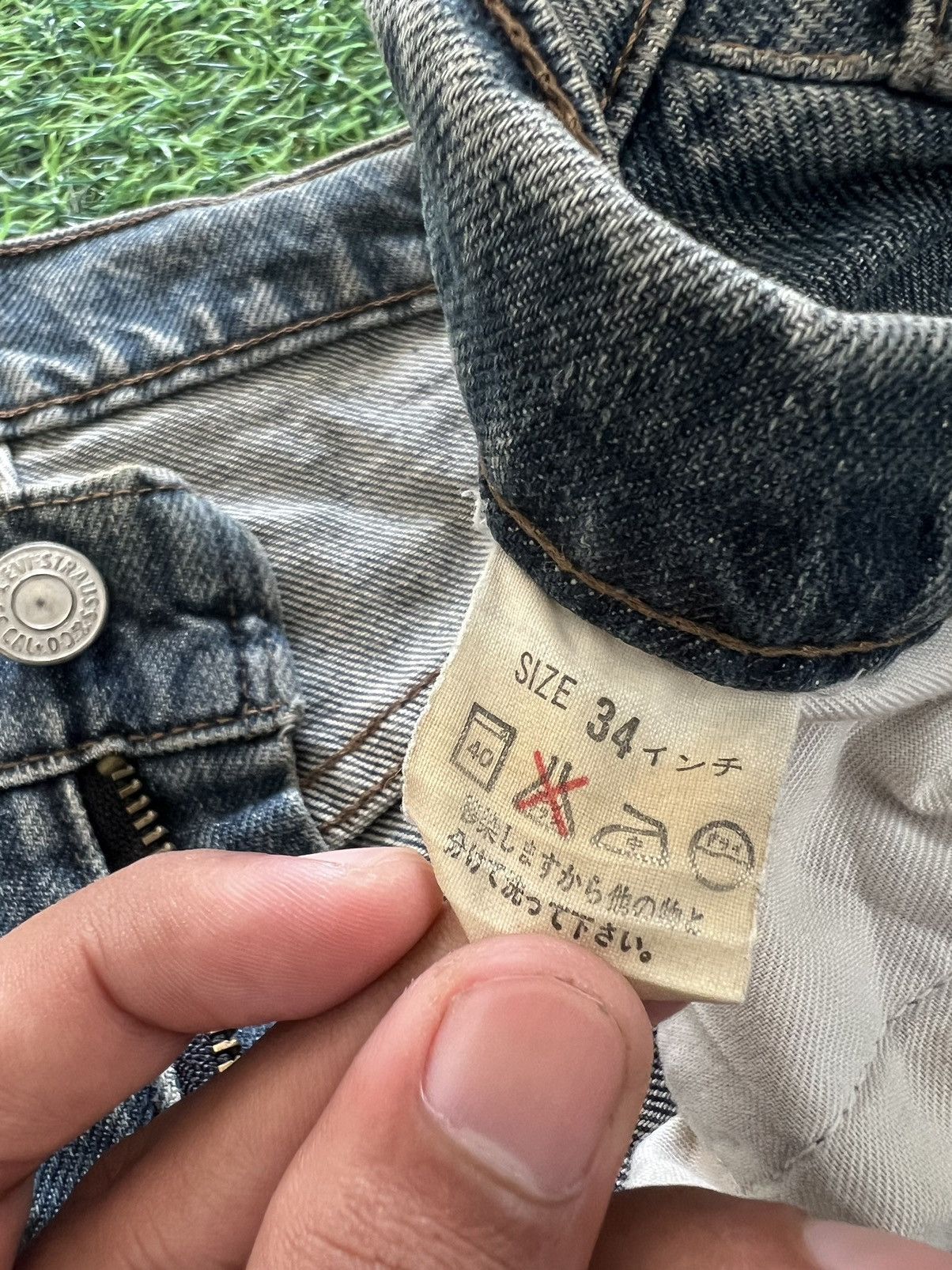 Levi's Vintage rare 90’s Levis distressed kurt cobain Size US 34 / EU 50 - 8 Thumbnail