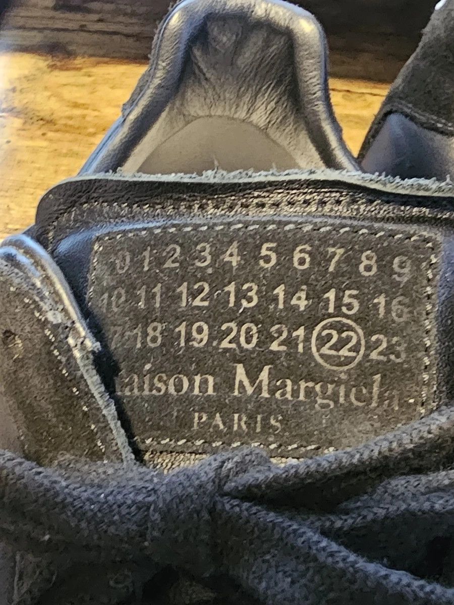 Maison Margiela Maison Margiela Replica GAT Black 10 43 Low Tops Size US 10 / EU 43 - 15 Thumbnail