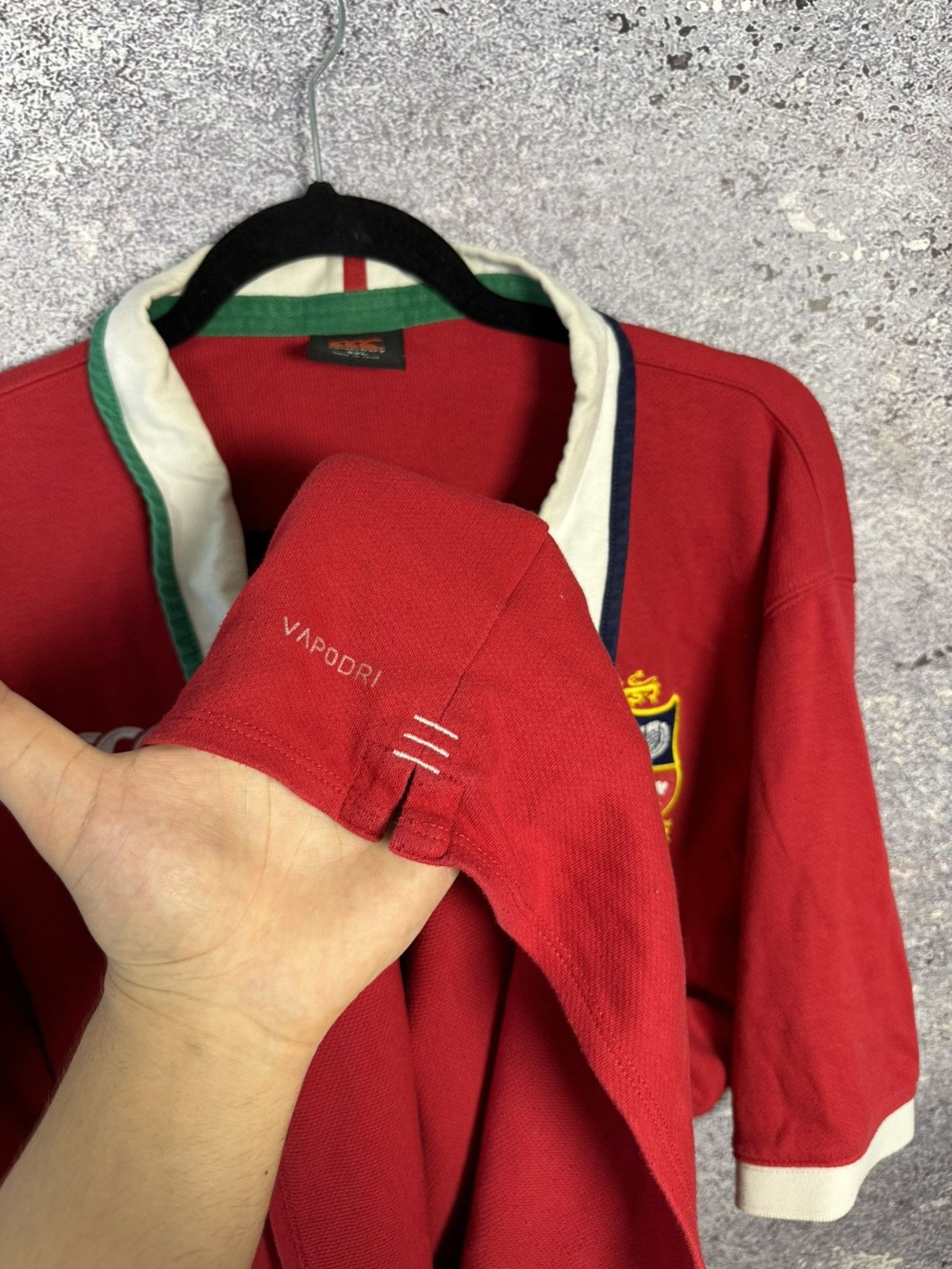Canterbury of New Zealand Men’s Red British Irish Lions Rugby Jersey Canterbury 2XL Size US XXL / EU 58 / 5 - 12 Thumbnail