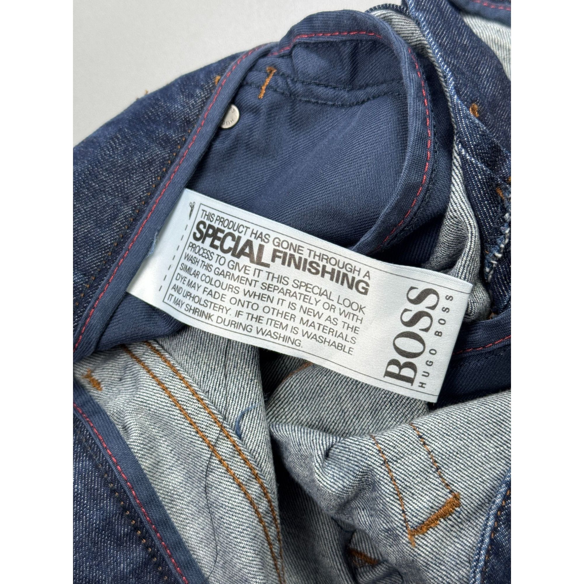 Hugo Boss Hugo Boss Cansas Raw Denim Straight fit Jeans (Y1276) Size US 31 - 8 Thumbnail