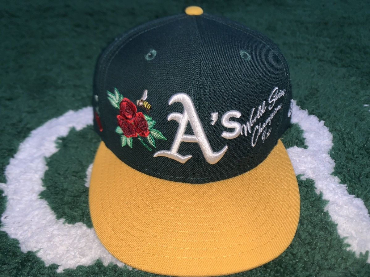 New Era “ A’s “ New Era Fitted Sz.7 1/8 Size ONE SIZE - 1 Thumbnail
