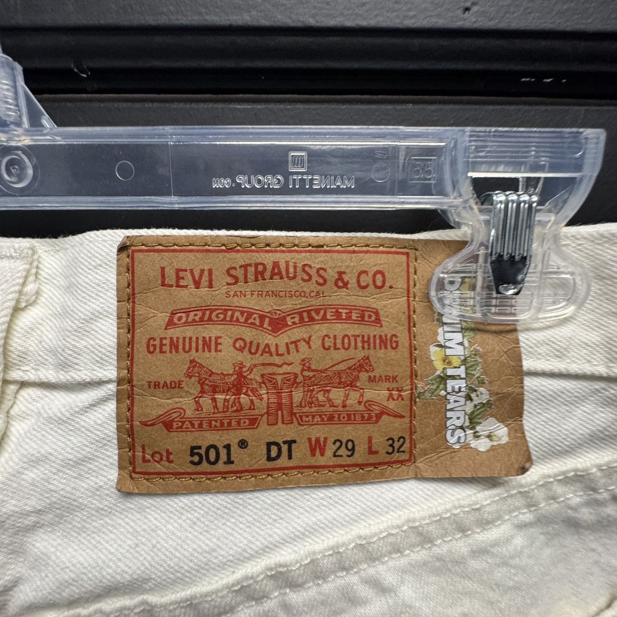 DENIM TEARS × Levi's Denim Tears x Levi's Cotton Wreath Jean White Size US 29 - 3 Thumbnail