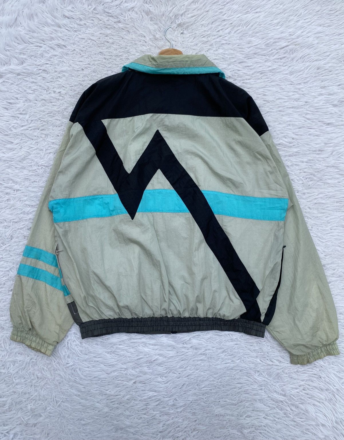 Vintage Rare Vintage 90s Givenchy Zipper Windbreaker Size US L / EU 52-54 / 3 - 15 Thumbnail