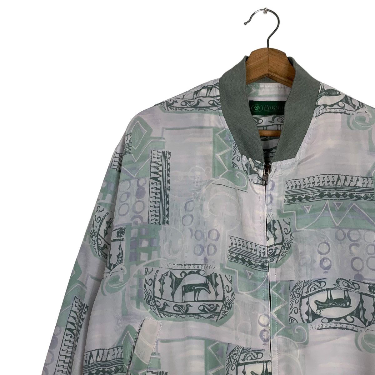 Japanese Brand Vintage PREMIUM Fullprint Light Bomber Jacket #0376-C17 Size US L / EU 52-54 / 3 - 6 Thumbnail
