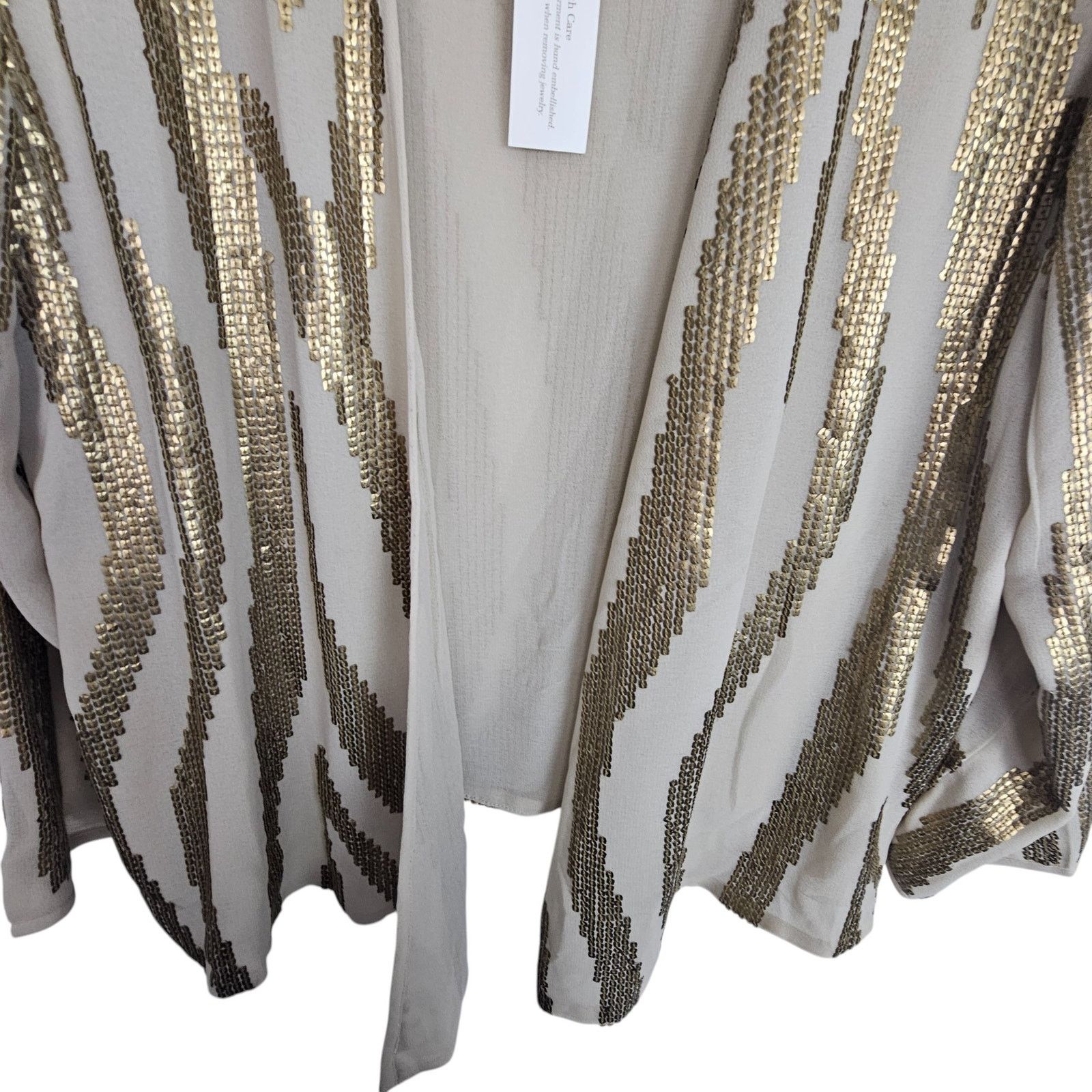 Chicos Chicos Sequin Zebra Print Cardigan Embellished Artisan Size L / US 10 / IT 46 - 3 Thumbnail