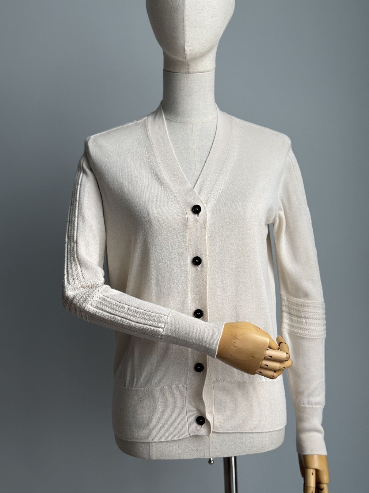 Burberry W's Vintage Burberry Wool Knitted Buttoned Cardigan Sweater Size M / US 6-8 / IT 42-44 - 2 Thumbnail