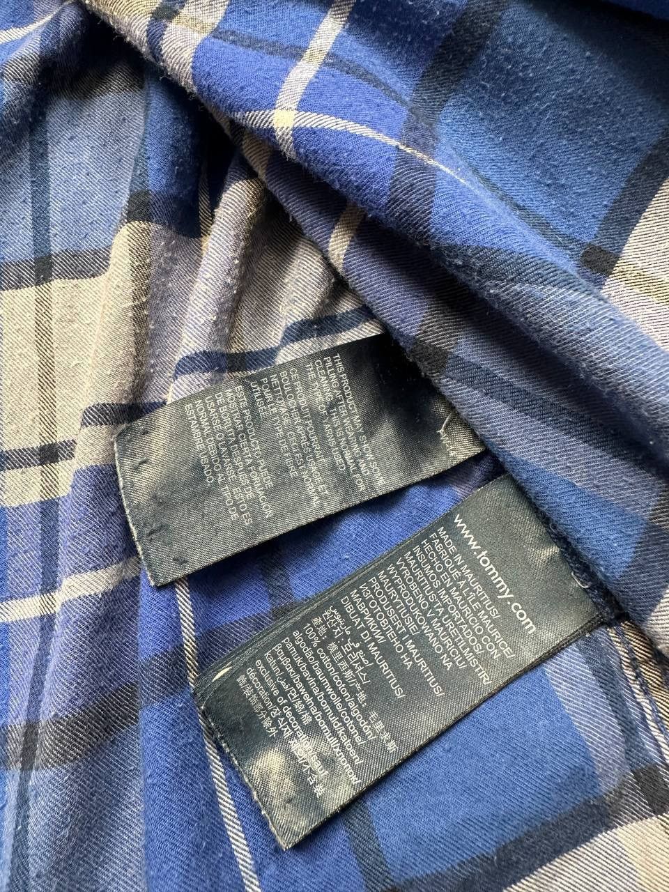 Tommy Hilfiger Vintage Tommy Hilfiger Plaid Long Sleeve Shirt, Size XL Size US XL / EU 56 / 4 - 5 Thumbnail