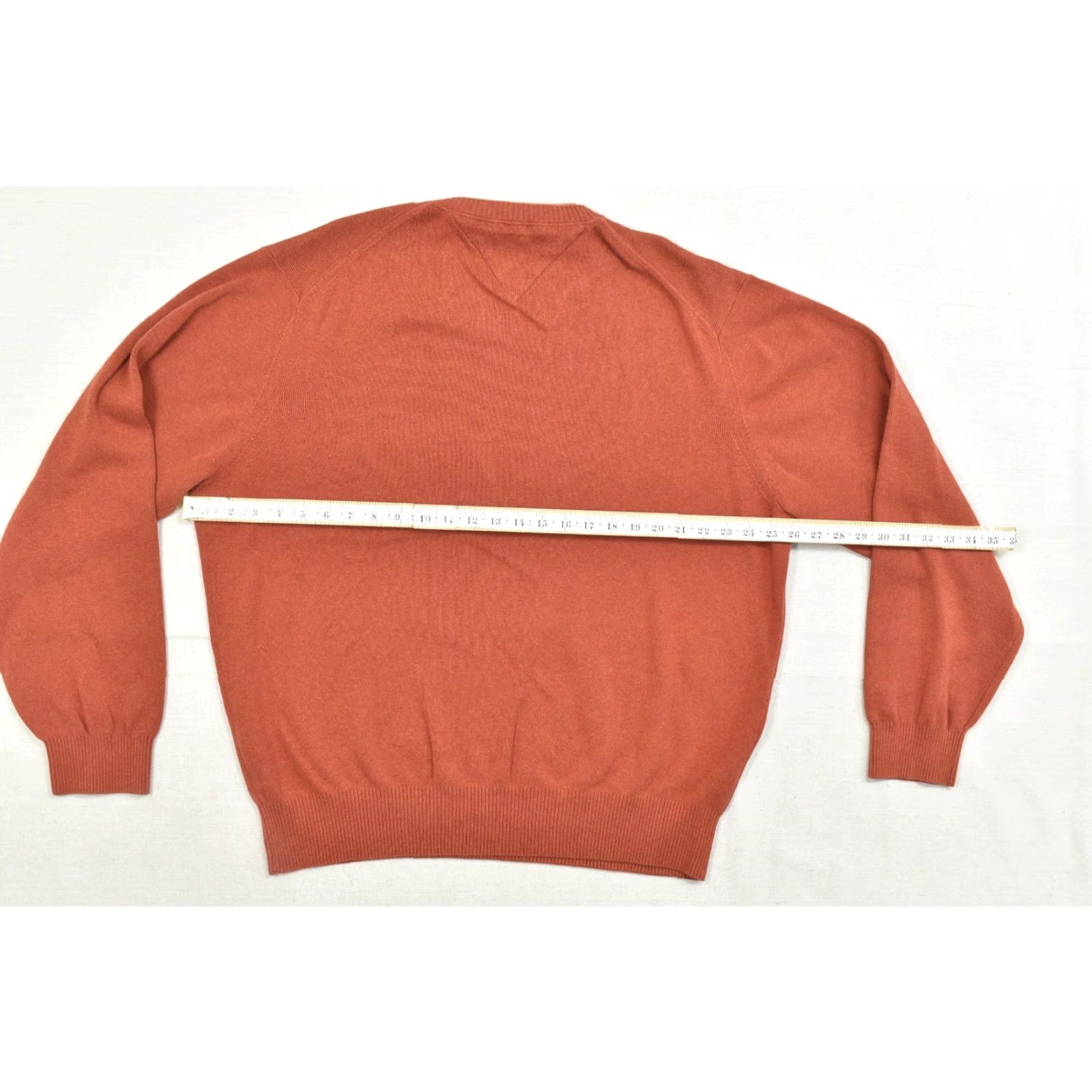 Tommy Hilfiger Tommy Hilfiger Men's 2XL Burnt Orange V-Neck 100% Cotton Ribbed Knit Sweater Pullover Long Sleeve M Washable Logo Regular Fit Shirt Size US XXL / EU 58 / 5 - 4 Thumbnail