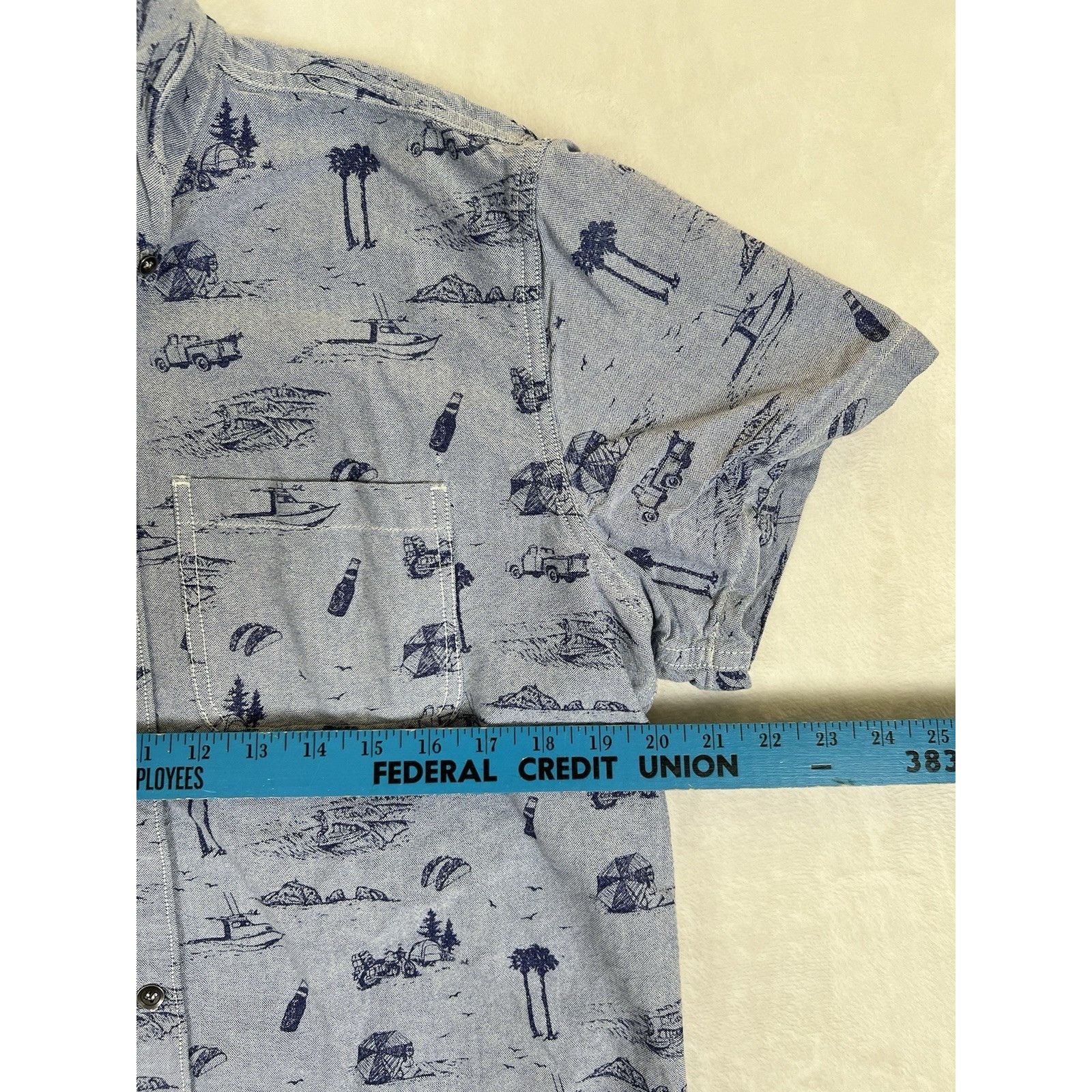 Other Iron And Resin Wave Pattern Hawaiian Shirt Medium Button Up Size US M / EU 48-50 / 2 - 3 Thumbnail