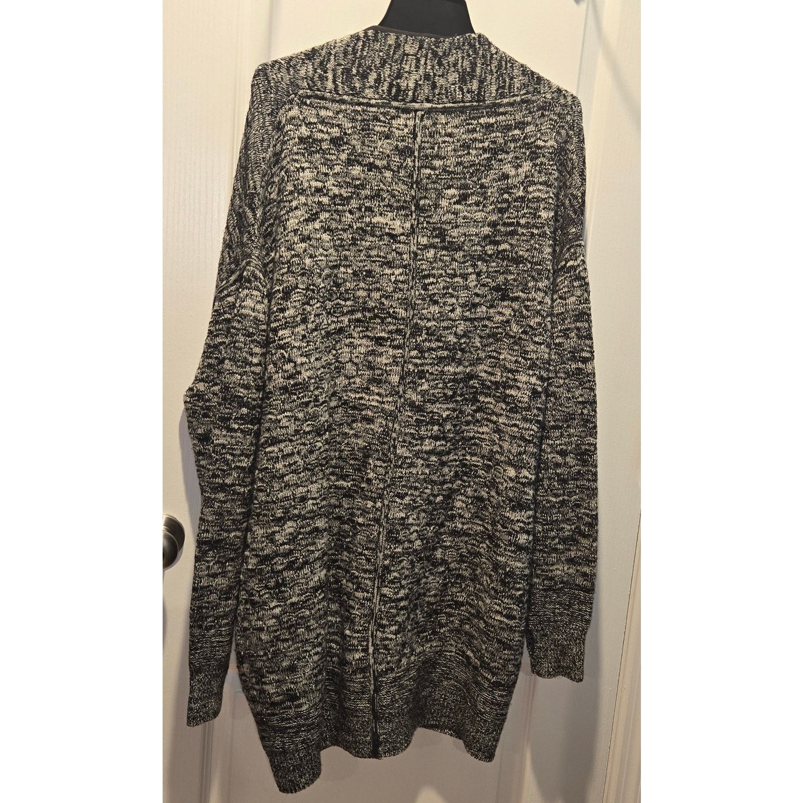 Lululemon Lululemon Cardi All Day Merino wool oversized cardigan M/L Size L / US 10 / IT 46 - 2 Thumbnail