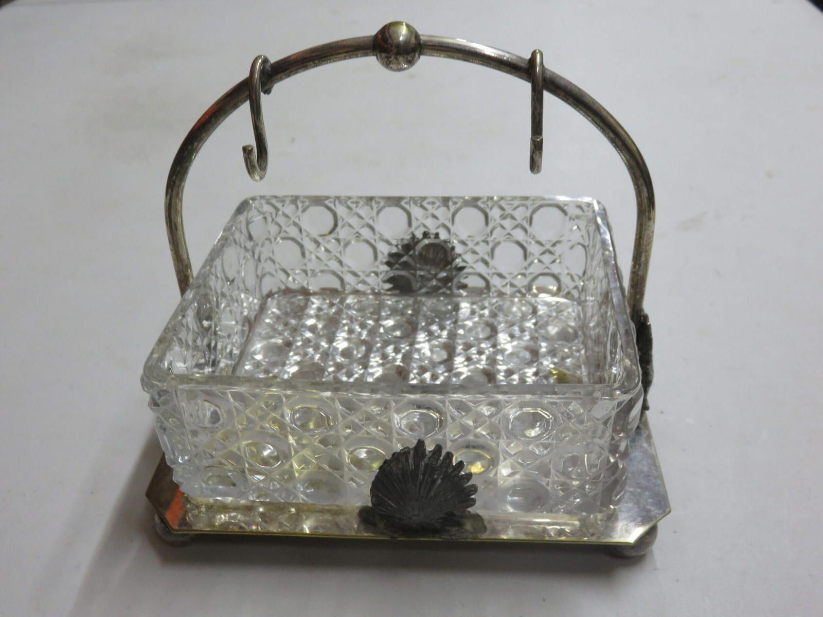 The Unbranded Brand Antique Cut Crystal Trinket Dish With Silver Plated Stand Size ONE SIZE - 4 Thumbnail