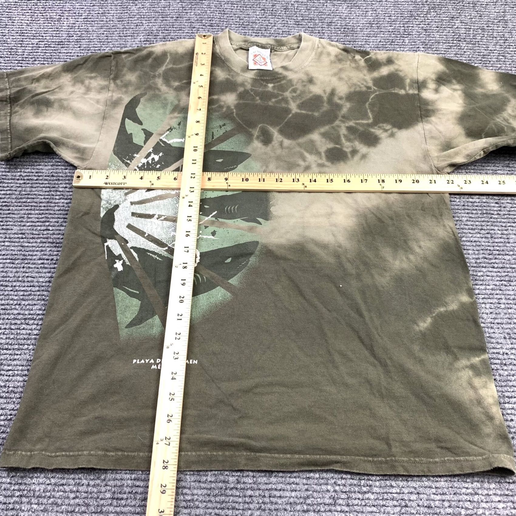 Vintage VINTAGE Yacht Club Tie Dye Shirt Men L Shark Graphic 90s Mexico Playa Del Carmen Size US L / EU 52-54 / 3 - 4 Thumbnail
