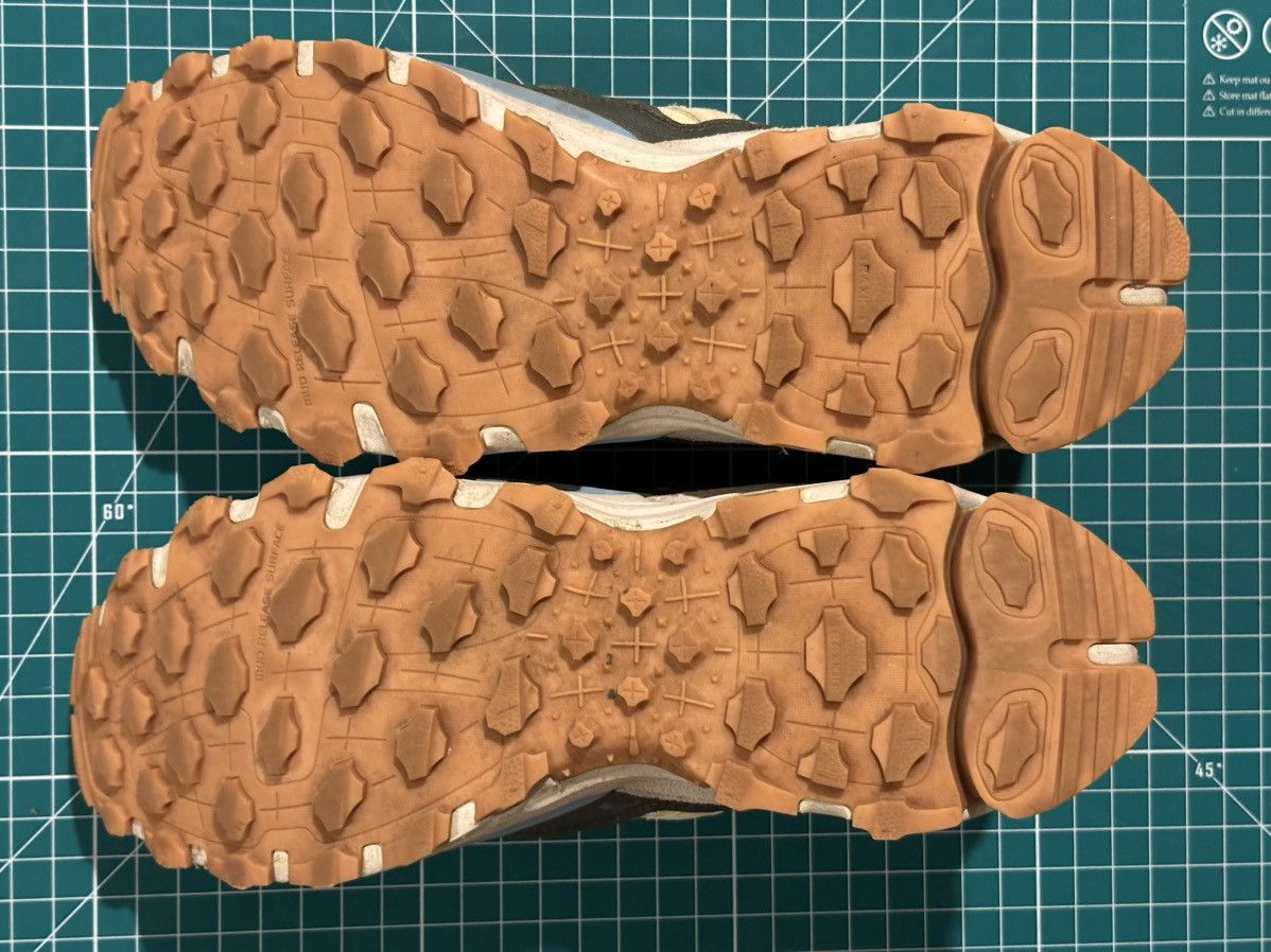 Adidas Adidas Hyperturf Adventure Size US 11 / EU 44 - 6 Thumbnail