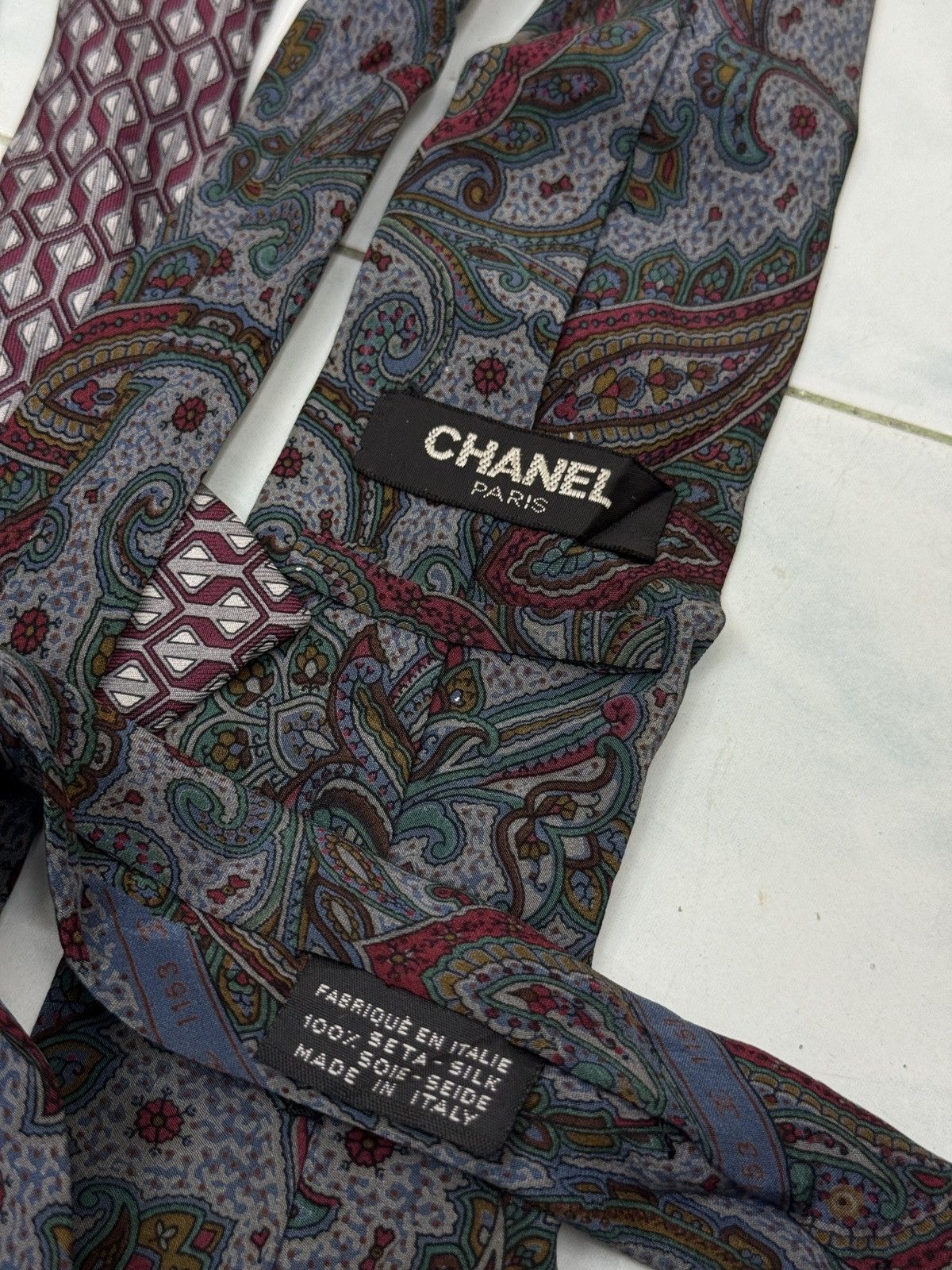 Hermes 🔥🔥🔥ARCHIVE HERMES & CHANEL NECKTIE Size ONE SIZE - 6 Thumbnail