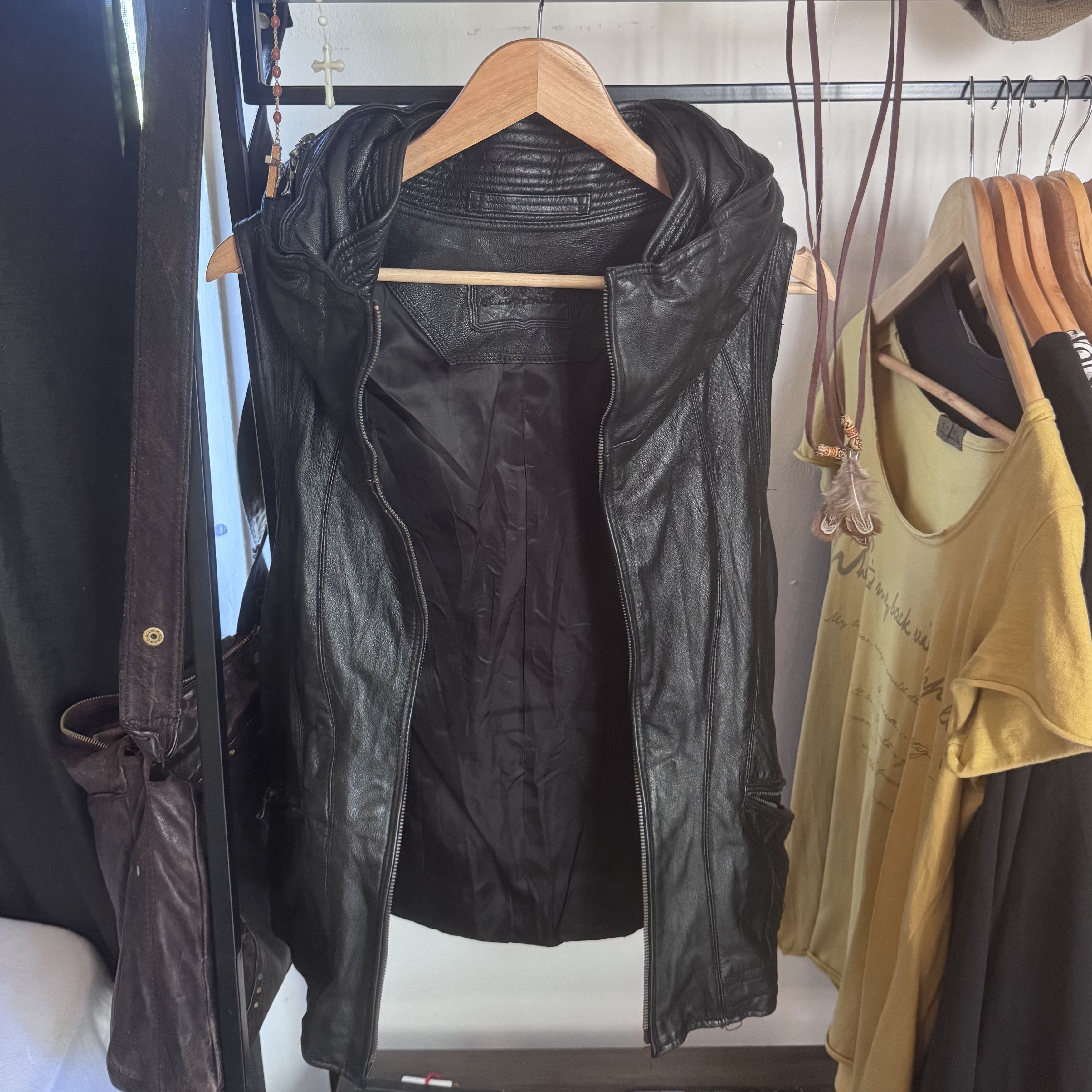 GOA GOA black leather bono vest Size US S / EU 44-46 / 1 - 1 Thumbnail