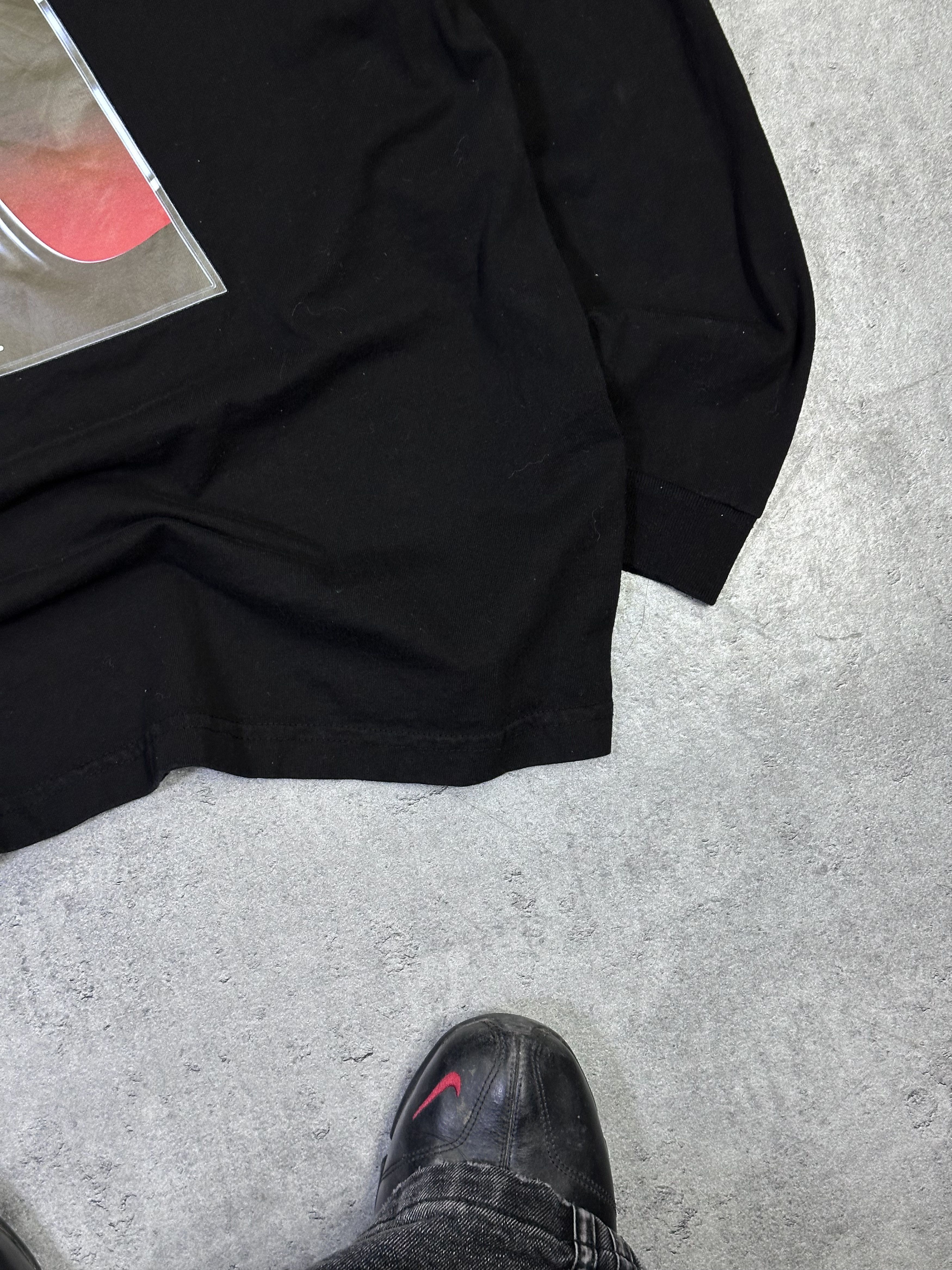 The Weeknd Global stadium tour the weeknd xoxo black longsleeve Size US M / EU 48-50 / 2 - 3 Thumbnail