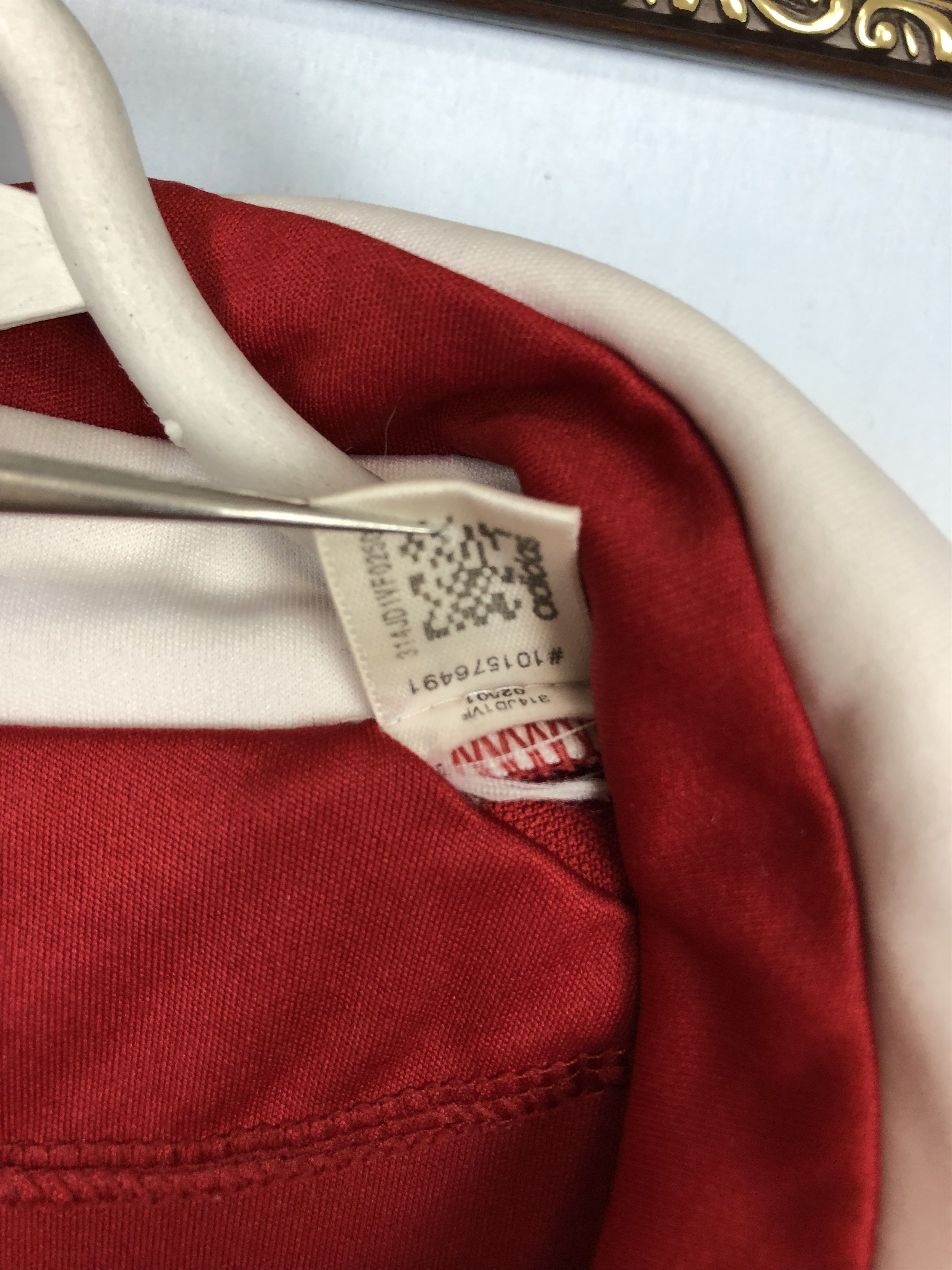 Adidas Denmark Home football shirt 2010 Soccer Adidas Jersey Size US S / EU 44-46 / 1 - 9 Thumbnail