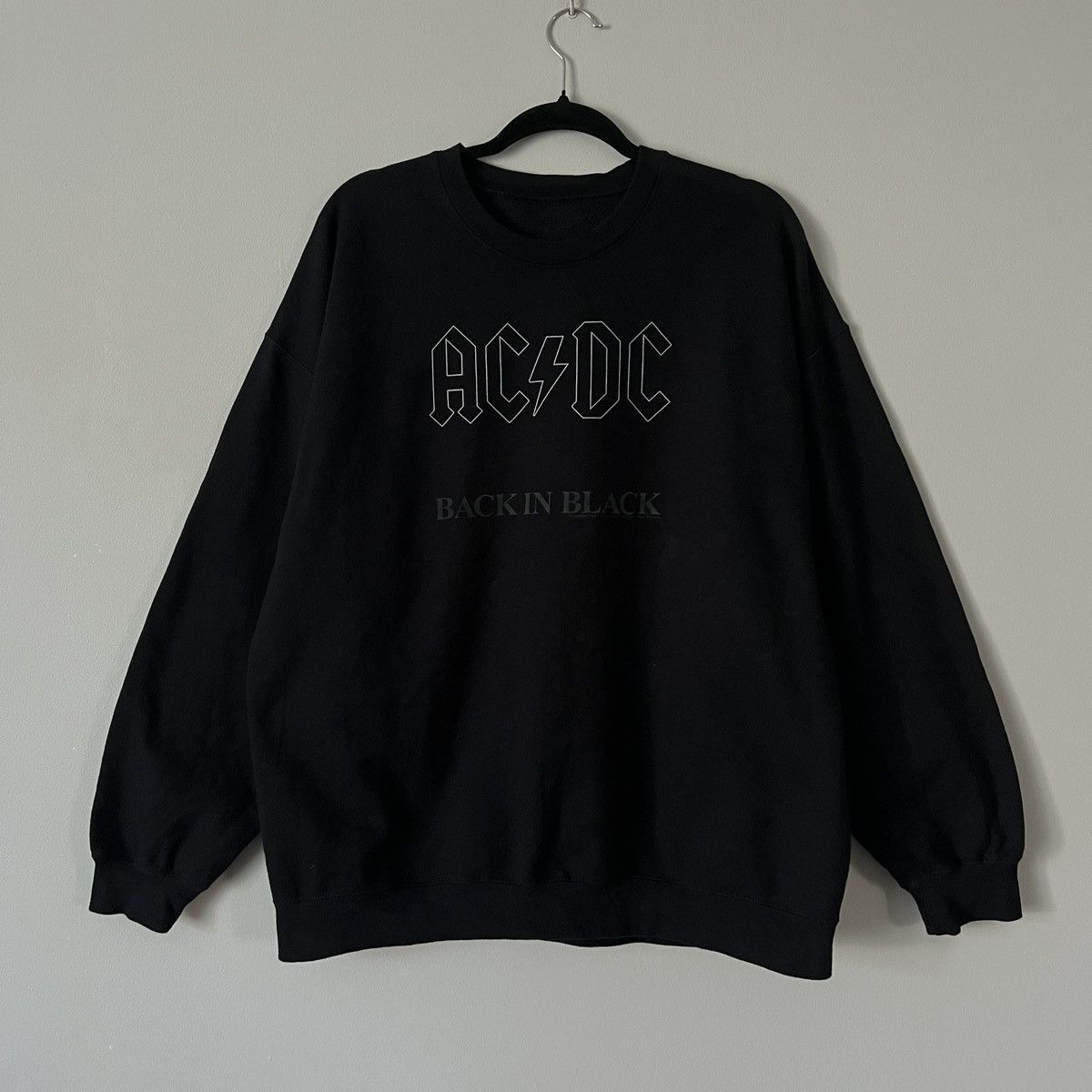 Gildan AcDc Sweatshirt Men's 2018 Back in Black Size US XL / EU 56 / 4 - 1 Thumbnail