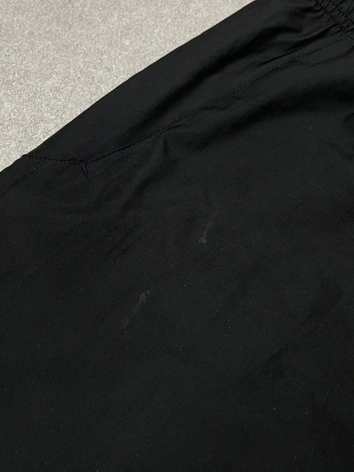 Nike Vintage Women Nike Nylon Sweatpants Black Drill ACG TN Size 34" / US 12 / IT 48 - 10 Thumbnail