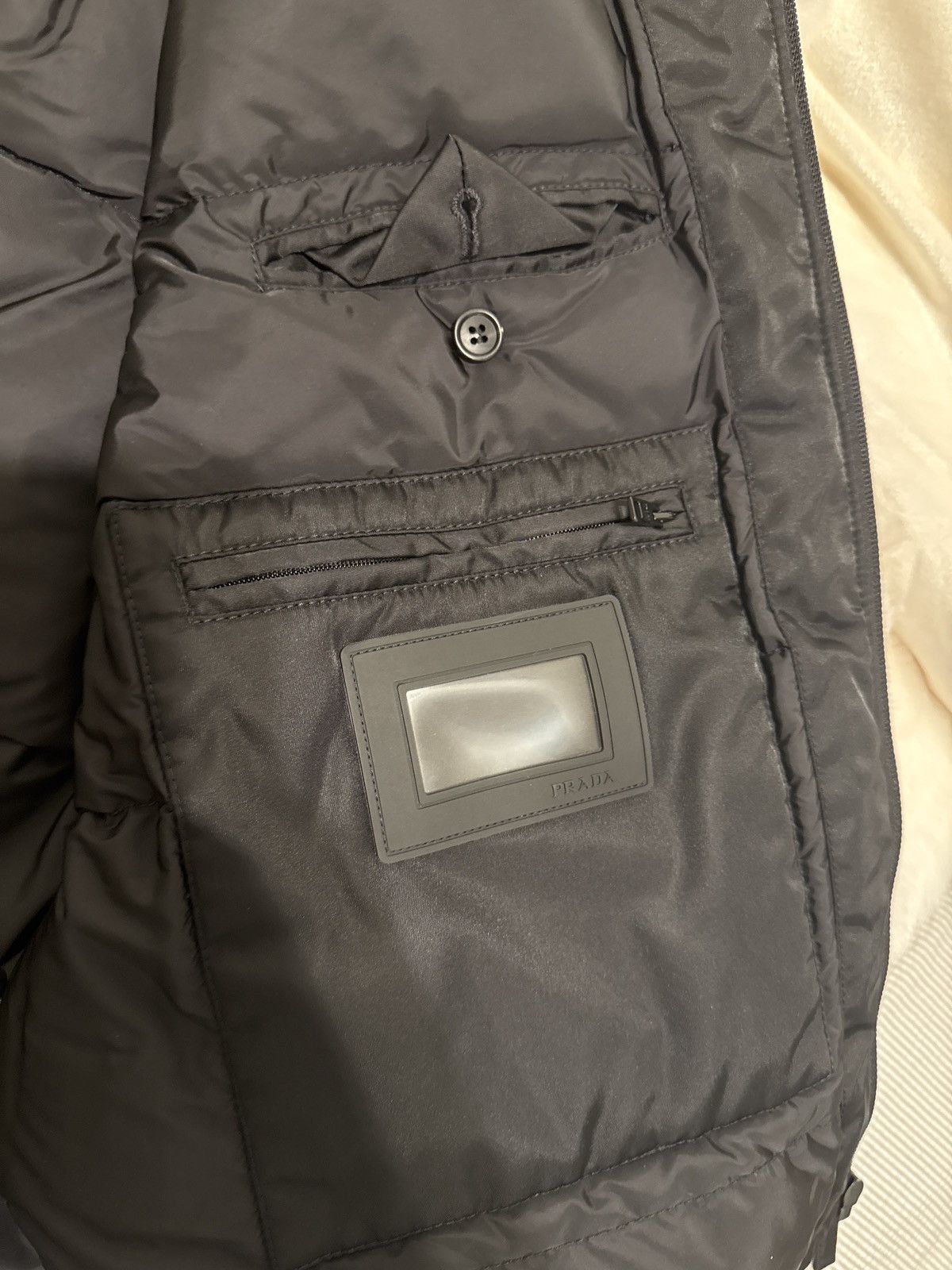 Prada Padded Nylon Gabardine Vest Size US L / EU 52-54 / 3 - 12 Thumbnail