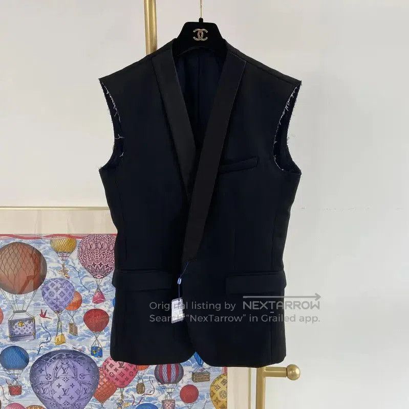 Other Balmain Women's Black Wool Jacket in Size XL . Size XL / US 12-14 / IT 48-50 - 1 Thumbnail