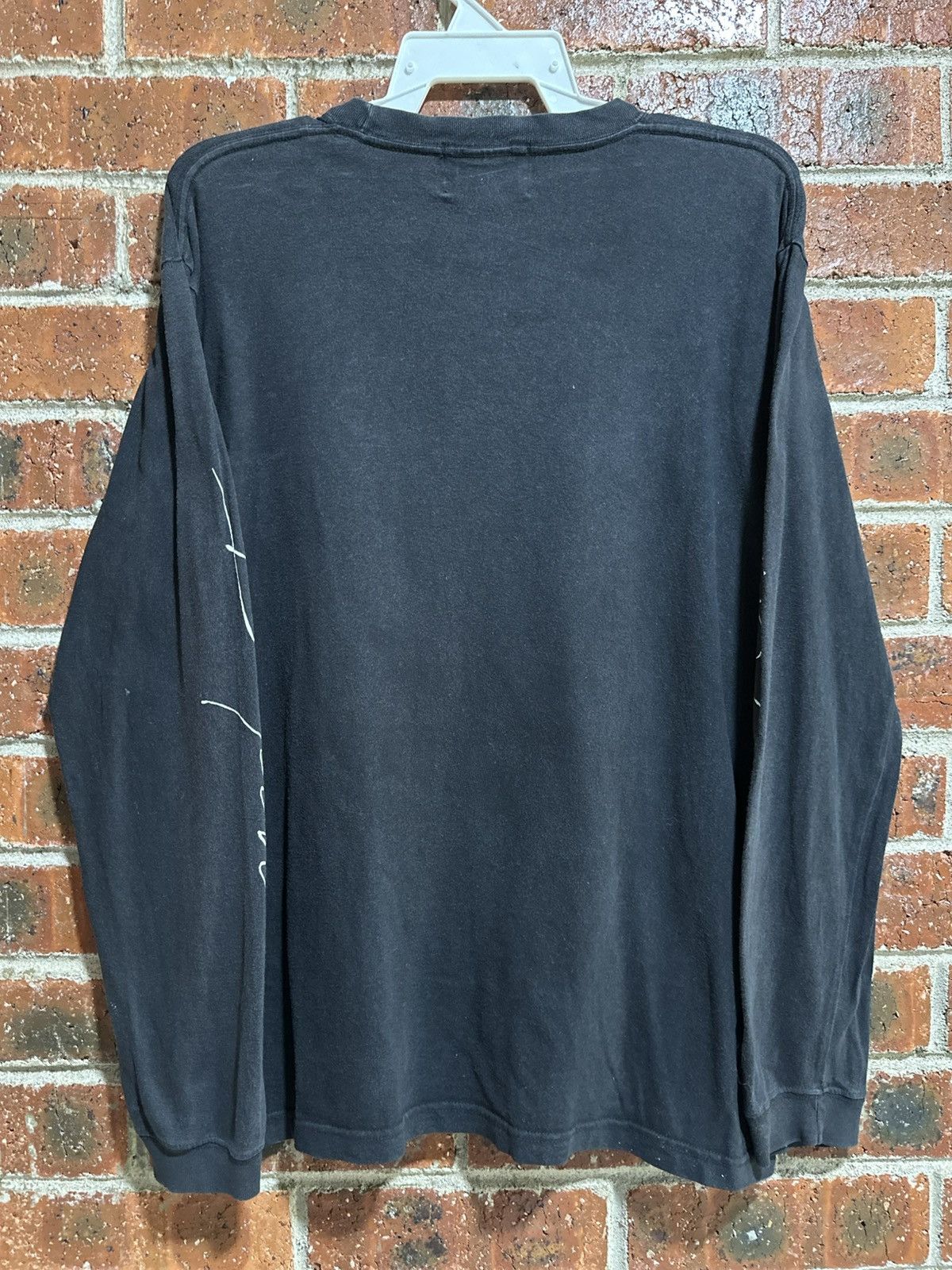 Japanese Brand Vintage Amazarashi Skull Mask Faded Long Sleeve Tee Size US M / EU 48-50 / 2 - 13 Thumbnail