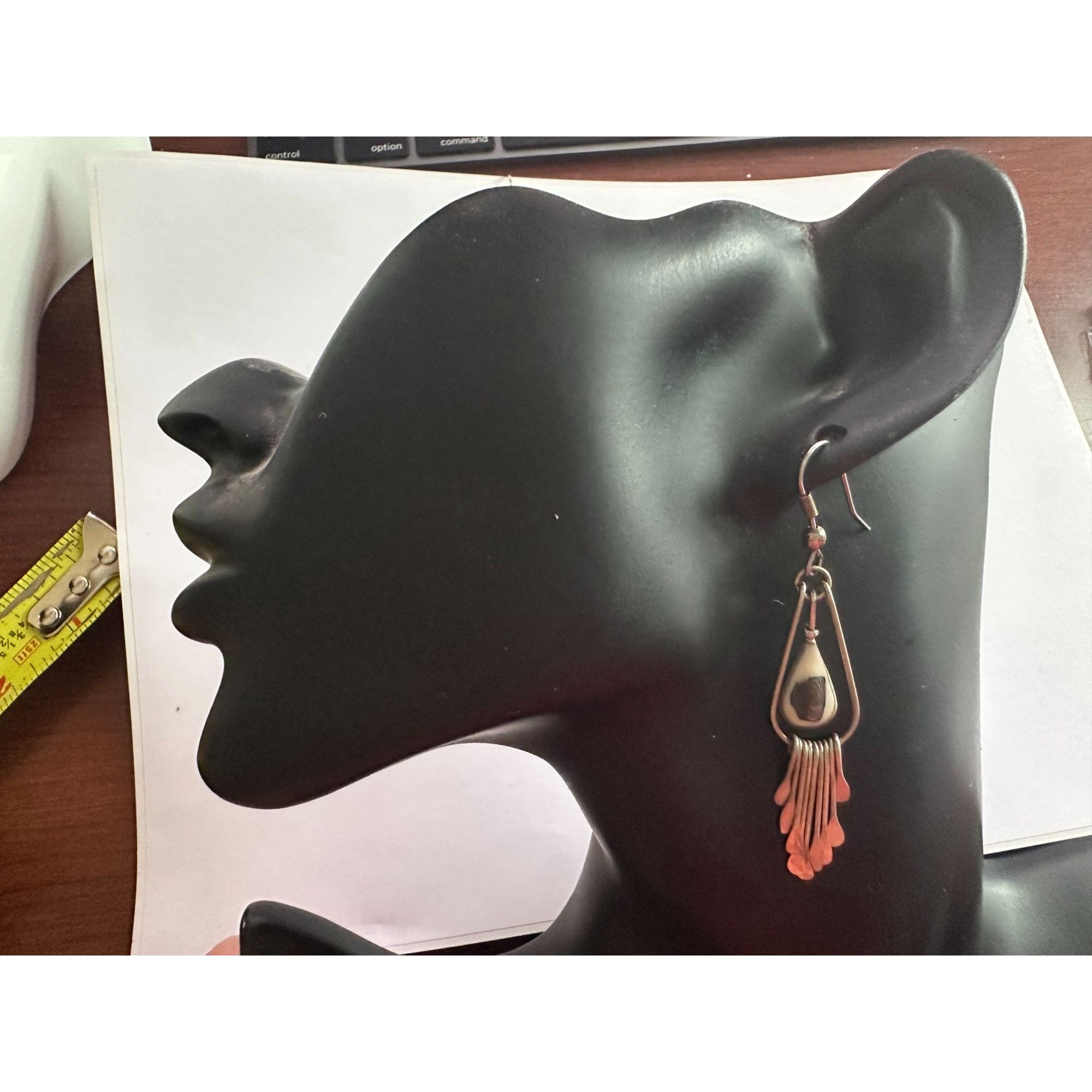 Other Women's Silver Toned Teardrop Dangle Earrings Size ONE SIZE - 14 Thumbnail