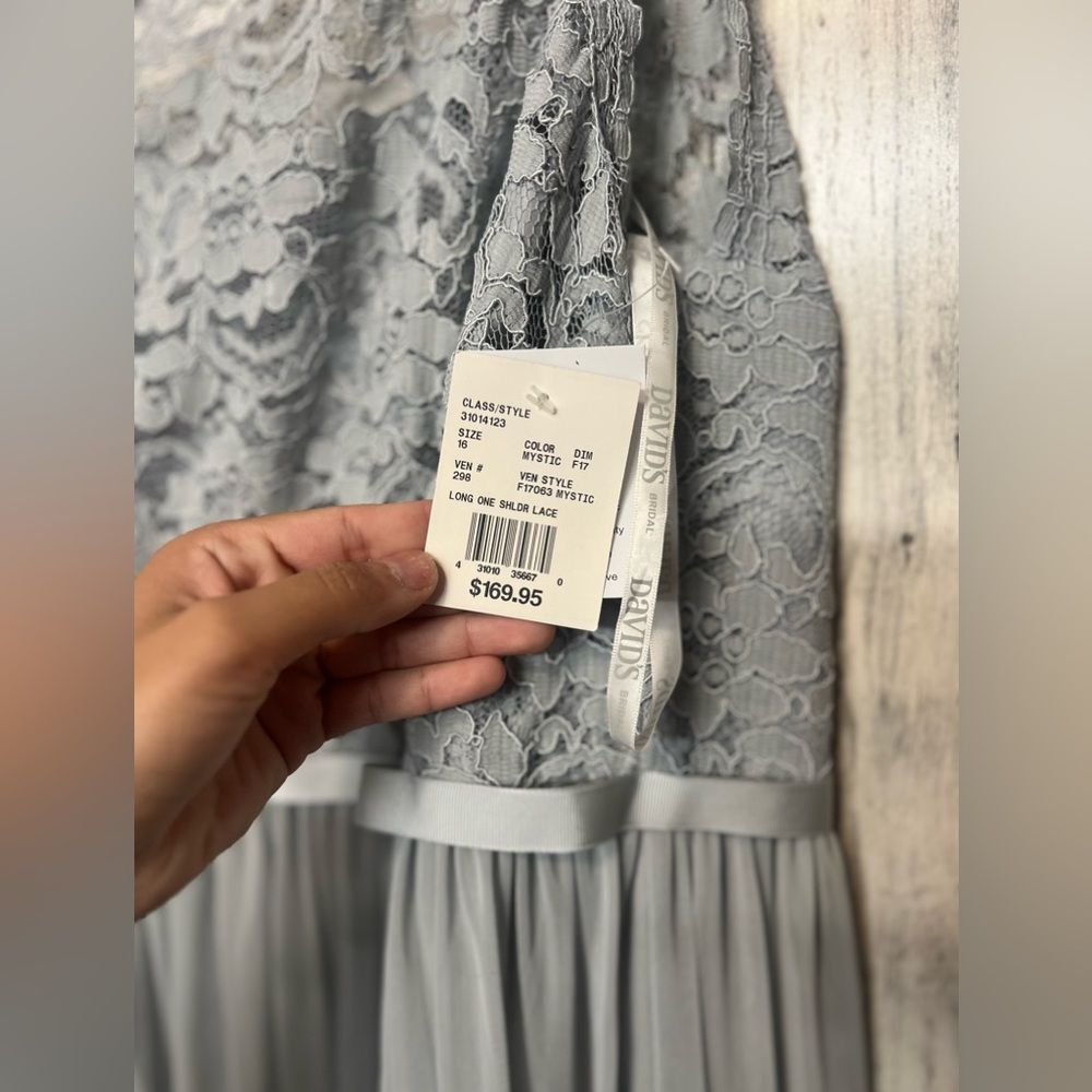 Other David’s Bridal One-Shoulder Lace Chiffon Gown – Misty Blue – Size XL / US 12-14 / IT 48-50 - 6 Thumbnail