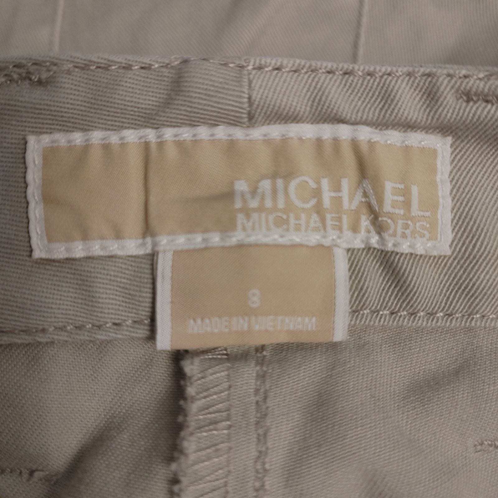 Michael Kors Michael Kors Women's 8 Light Beige Denim Jean Cargo Shorts Size 30" / US 8 / IT 44 - 3 Thumbnail